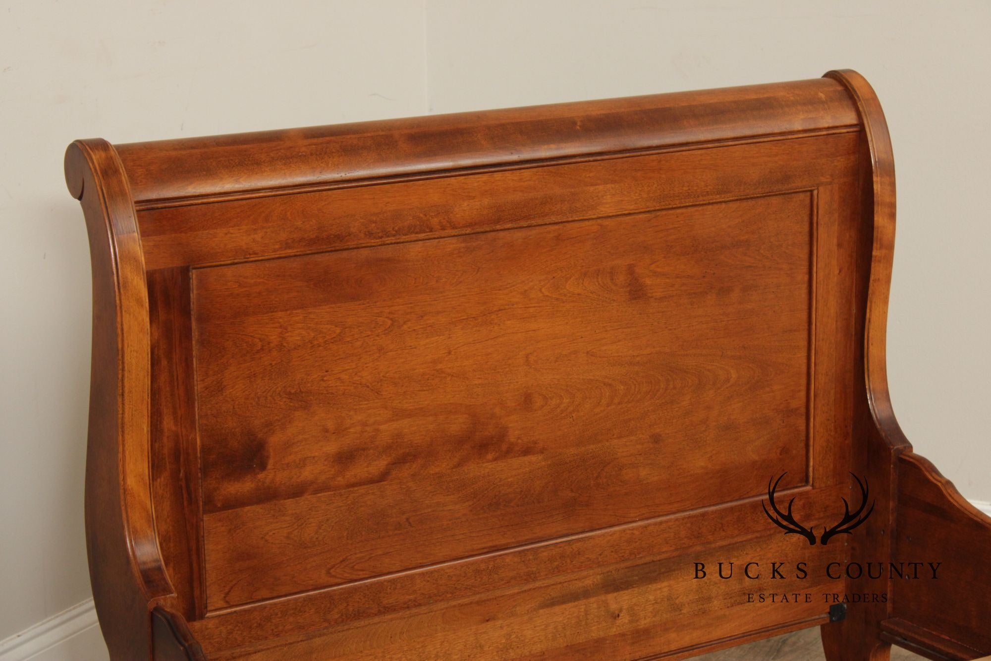 Ethan Allen 'Country French' Twin Sleigh Bed