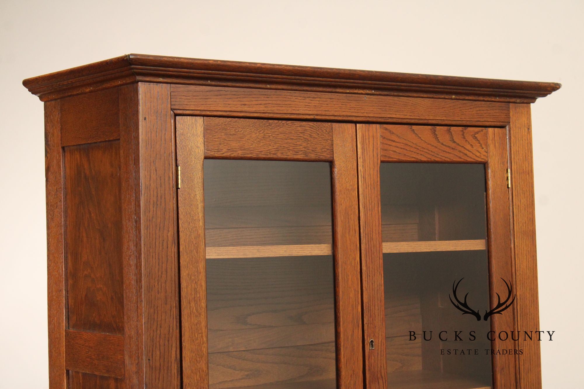 Vintage Oak Kitchen Flatwall Cabinet