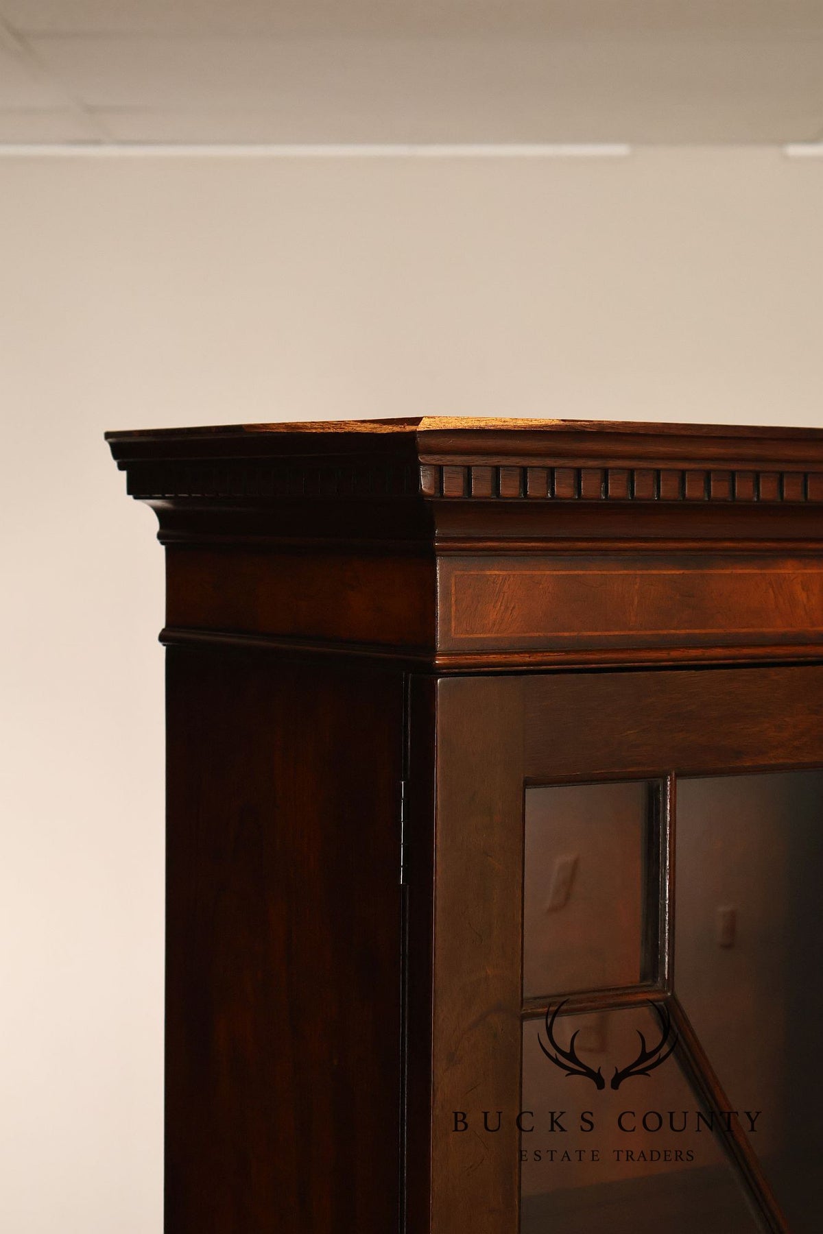Baker Furniture Georgian Style Vintage Mahogany Breakfront Bookcase
