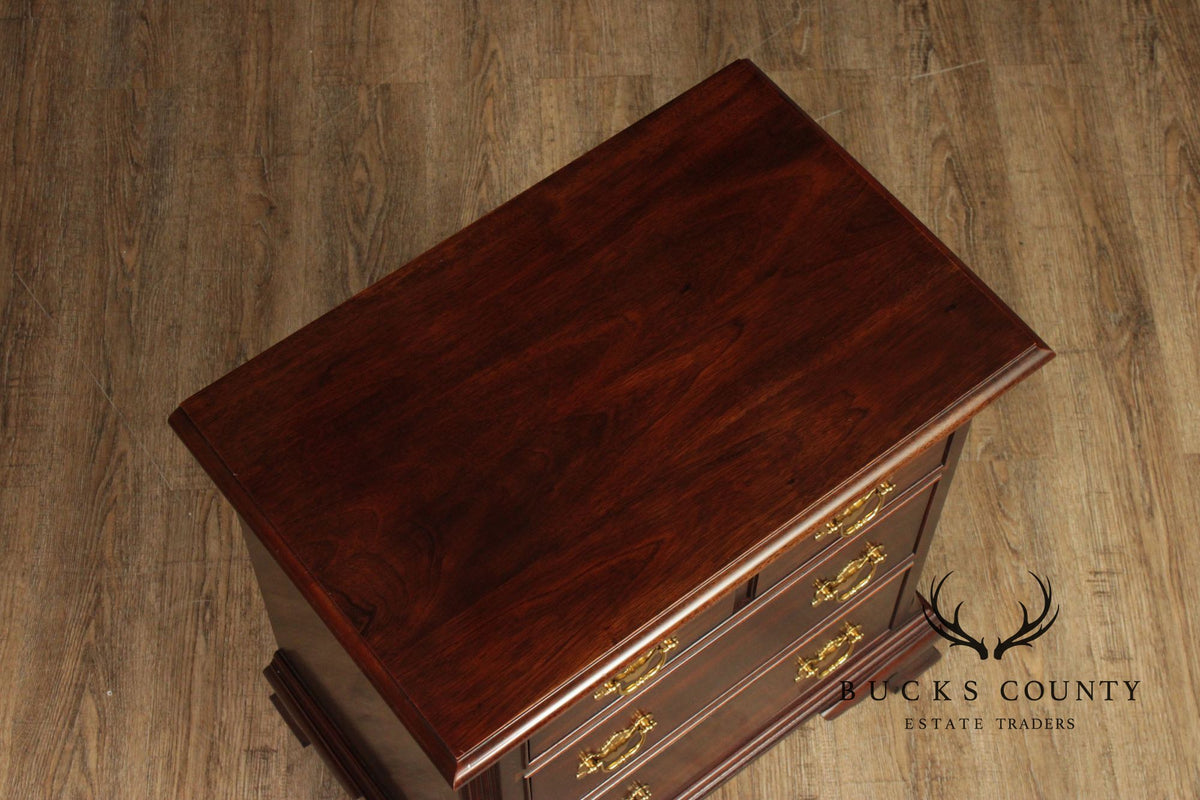 Stickley Chippendale Style Pair of Mahogany Nightstands