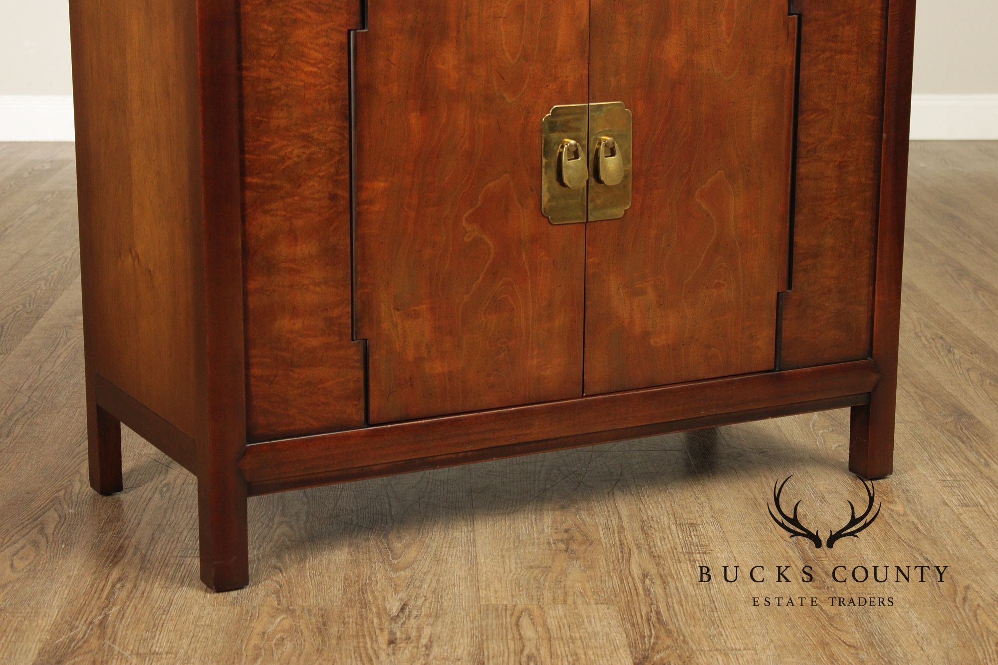 Henredon Asian Style Pair of Walnut Storage Cupboards