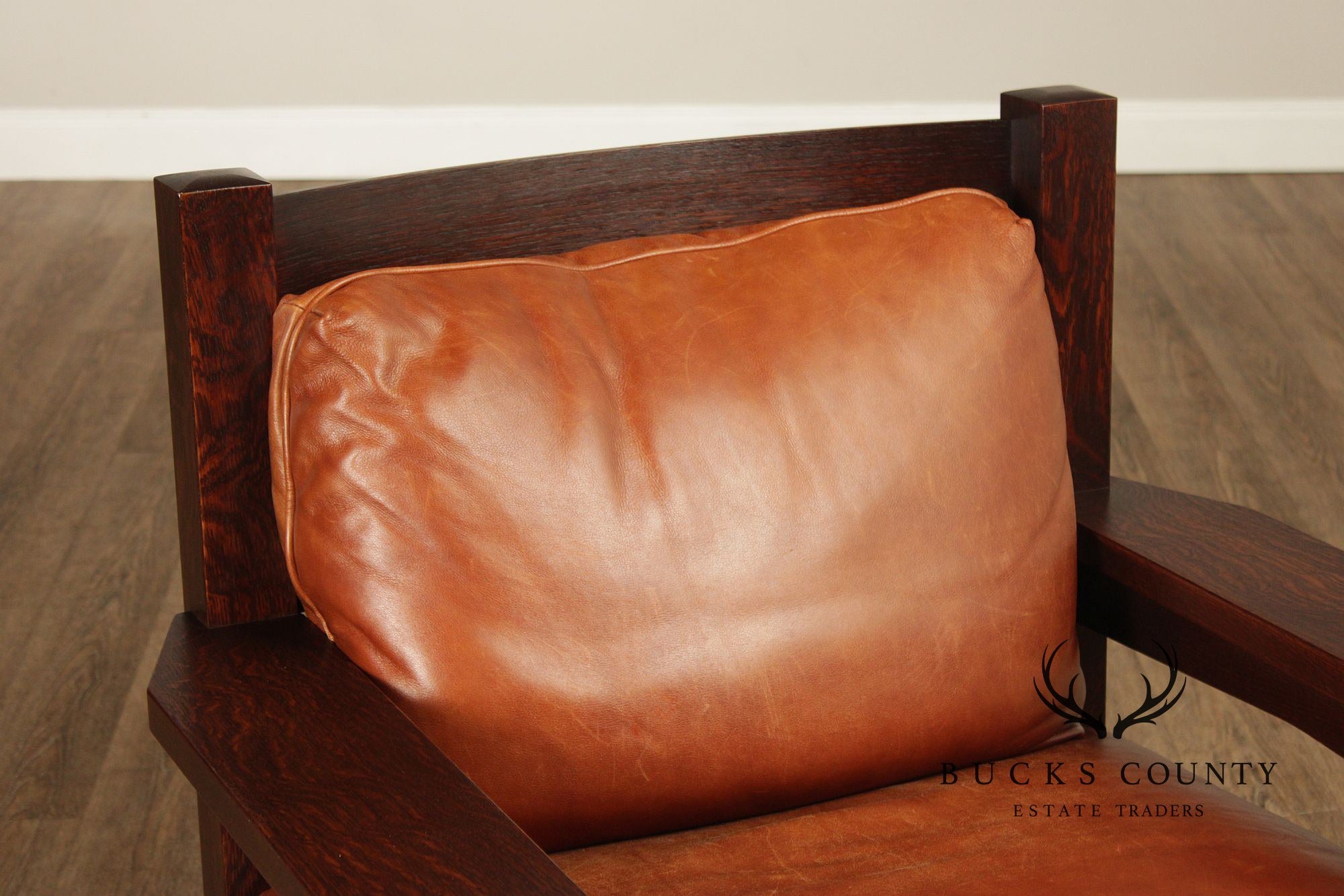 Stickley Mission Collection 'Eastwood' Armchair with Foot Stool