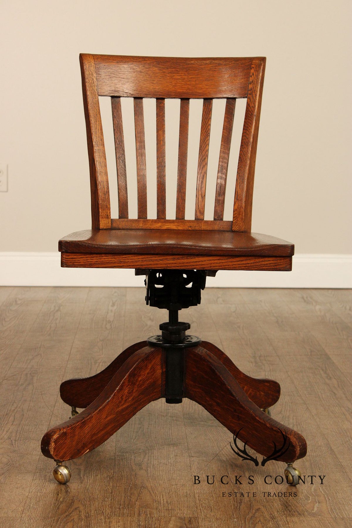 American Style Oak Swivel Banker Office Desk Chair