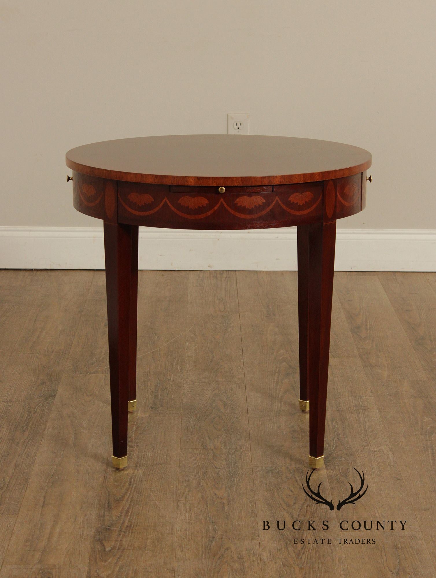 Baker Federal Style Inlaid Mahogany Round occasional Table