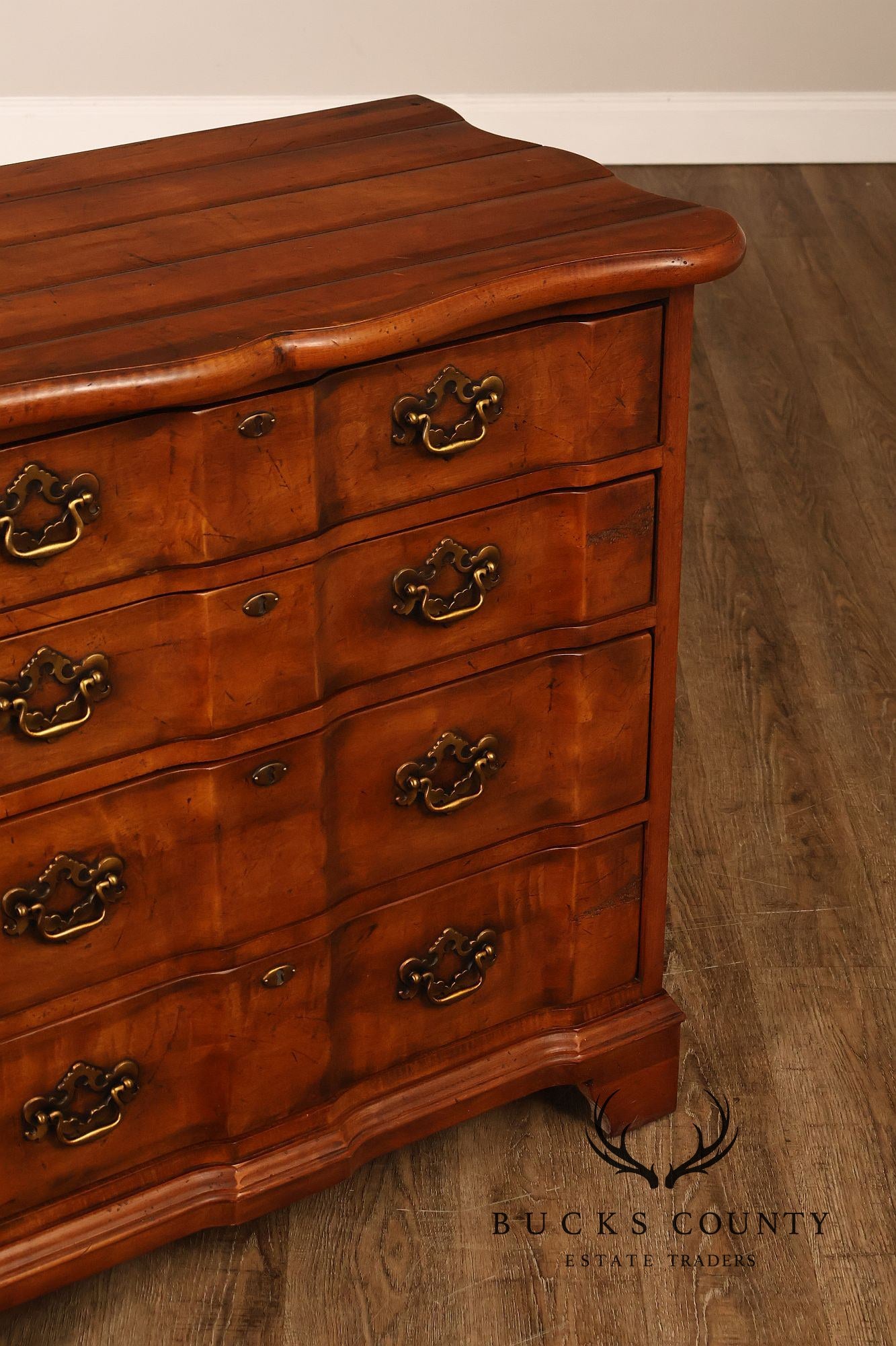 Century Furniture Georgian Style Pair of Blockfront Chests