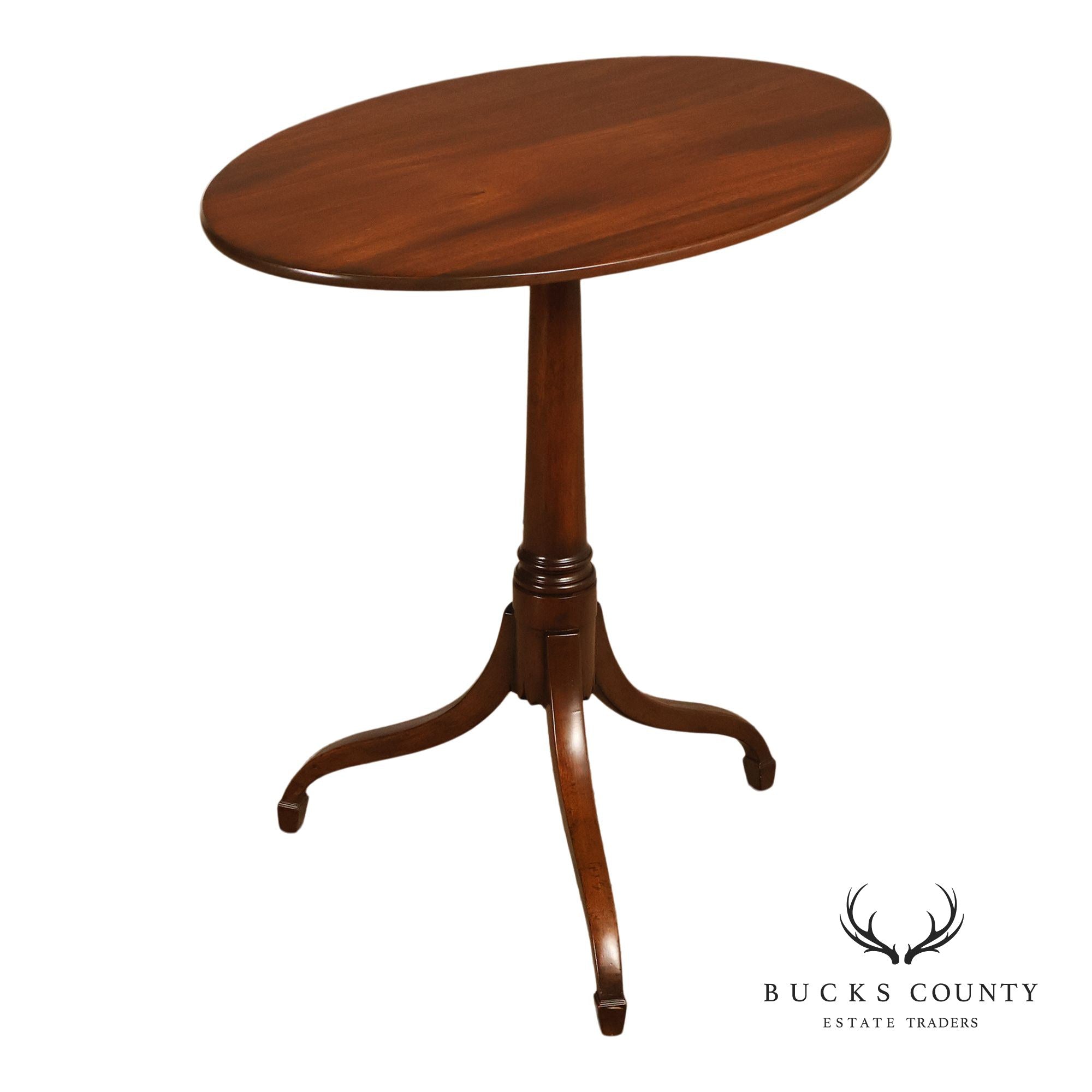 Kittinger Colonial Williamsburg Mahogany Oval Tilt Top Table