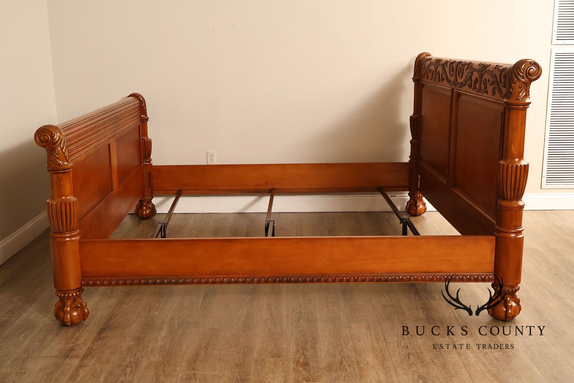 Century Furniture Continental Style King Size Sleigh Bed