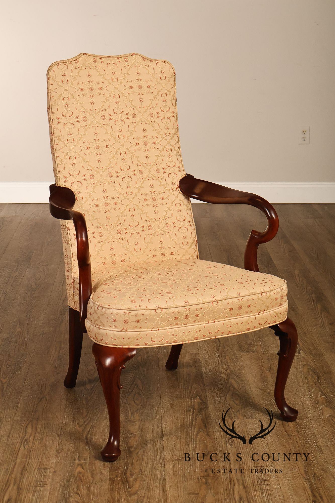 Hickory Chair Queen Anne Style Mahogany Armchair