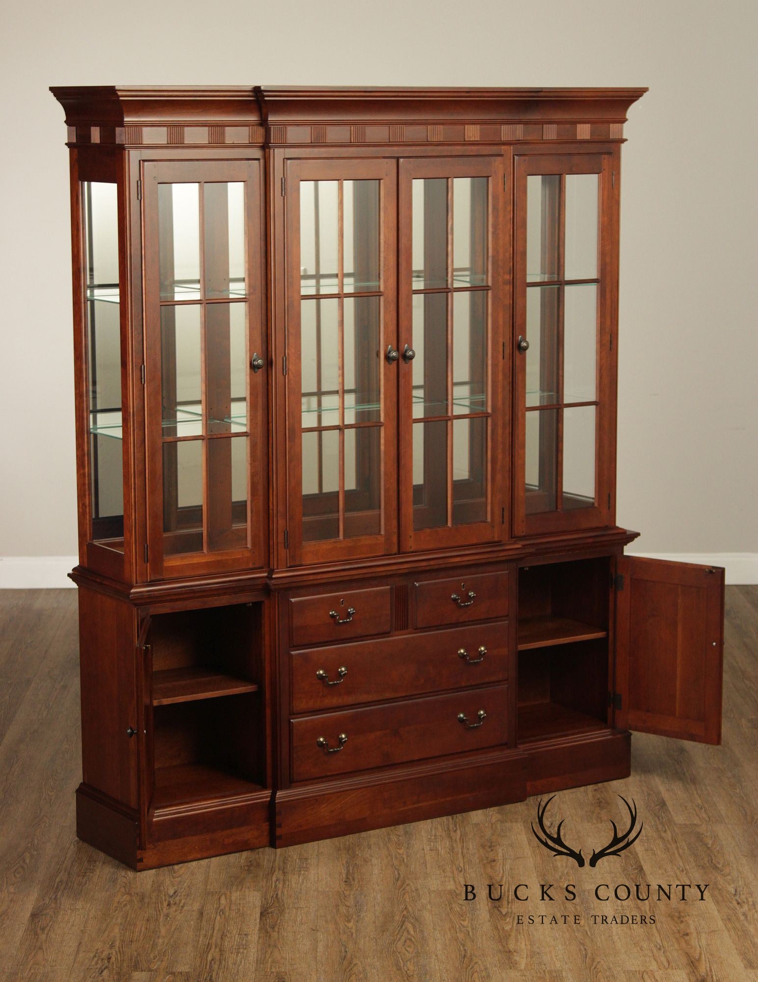 Pennsylvania House Cherry Colonial Style Lighted China Cabinet Hutch