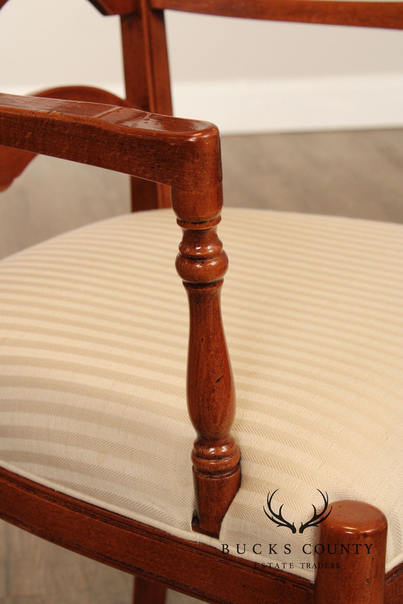 Quality Set Of Eight Italian Ladderback Dining Chairs