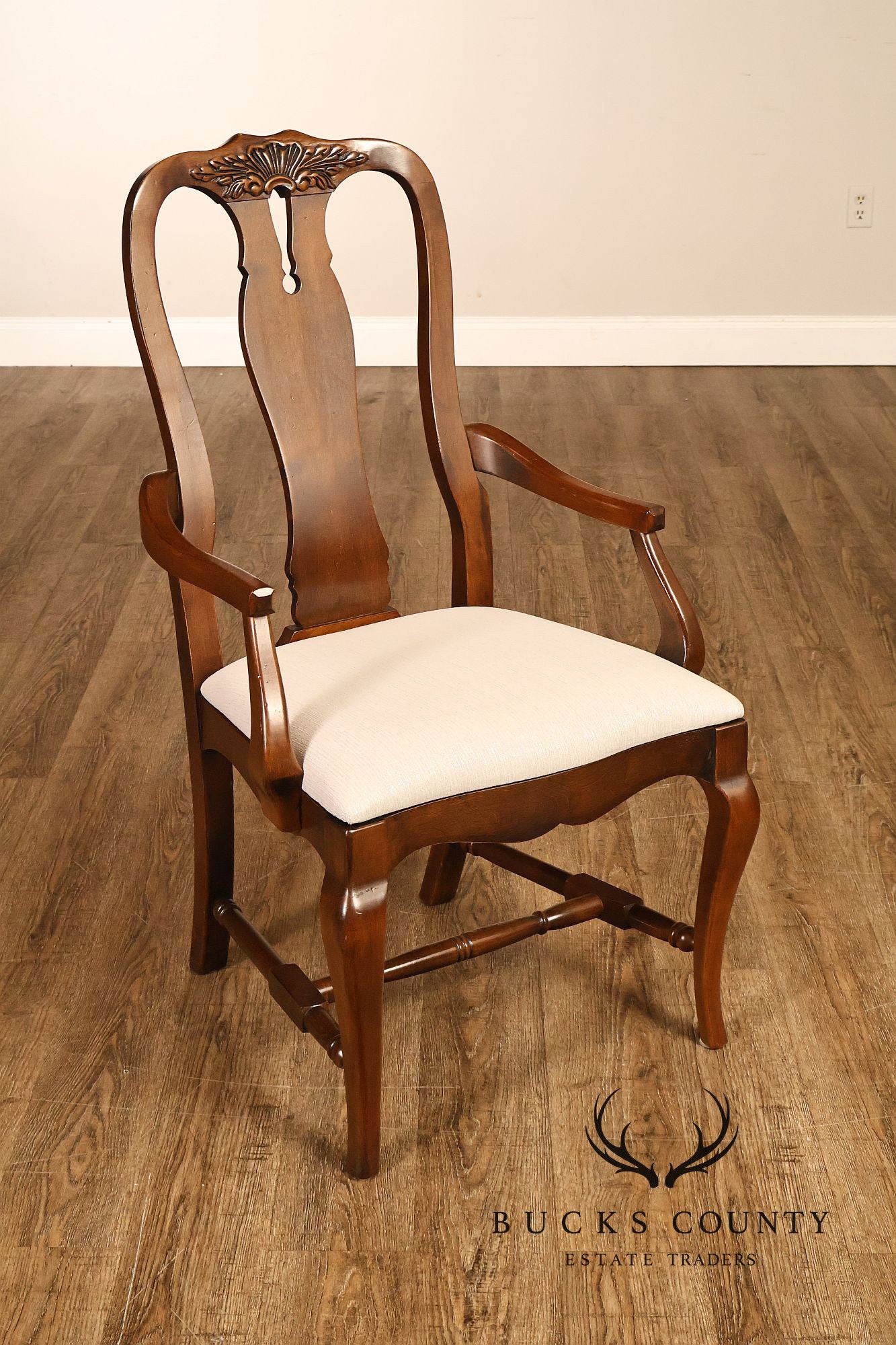 Vintage Pennsylvania House Villas Collection Set Of 8 Queen Anne Dining Chairs