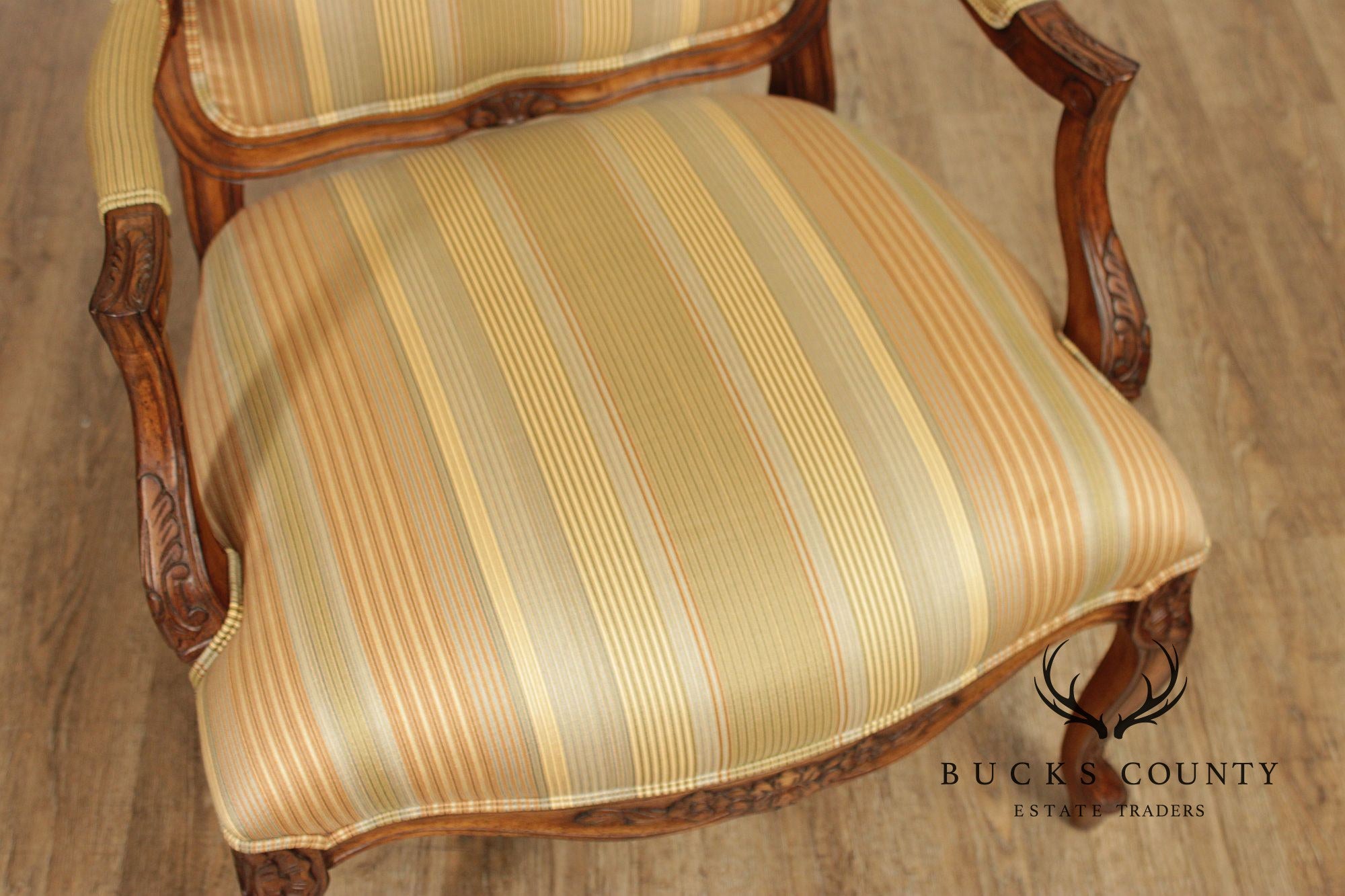Henredon French Louis XV Style Pair of Fauteuil Armchairs