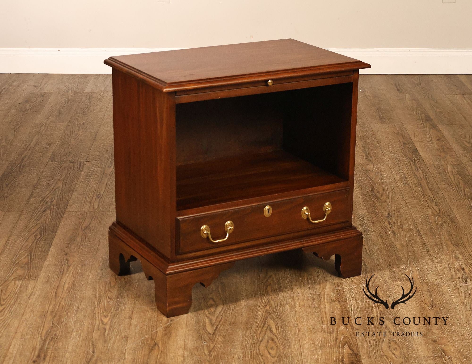Harden Georgian Style Cherry One Drawer Nightstand With Pull-Out Tray