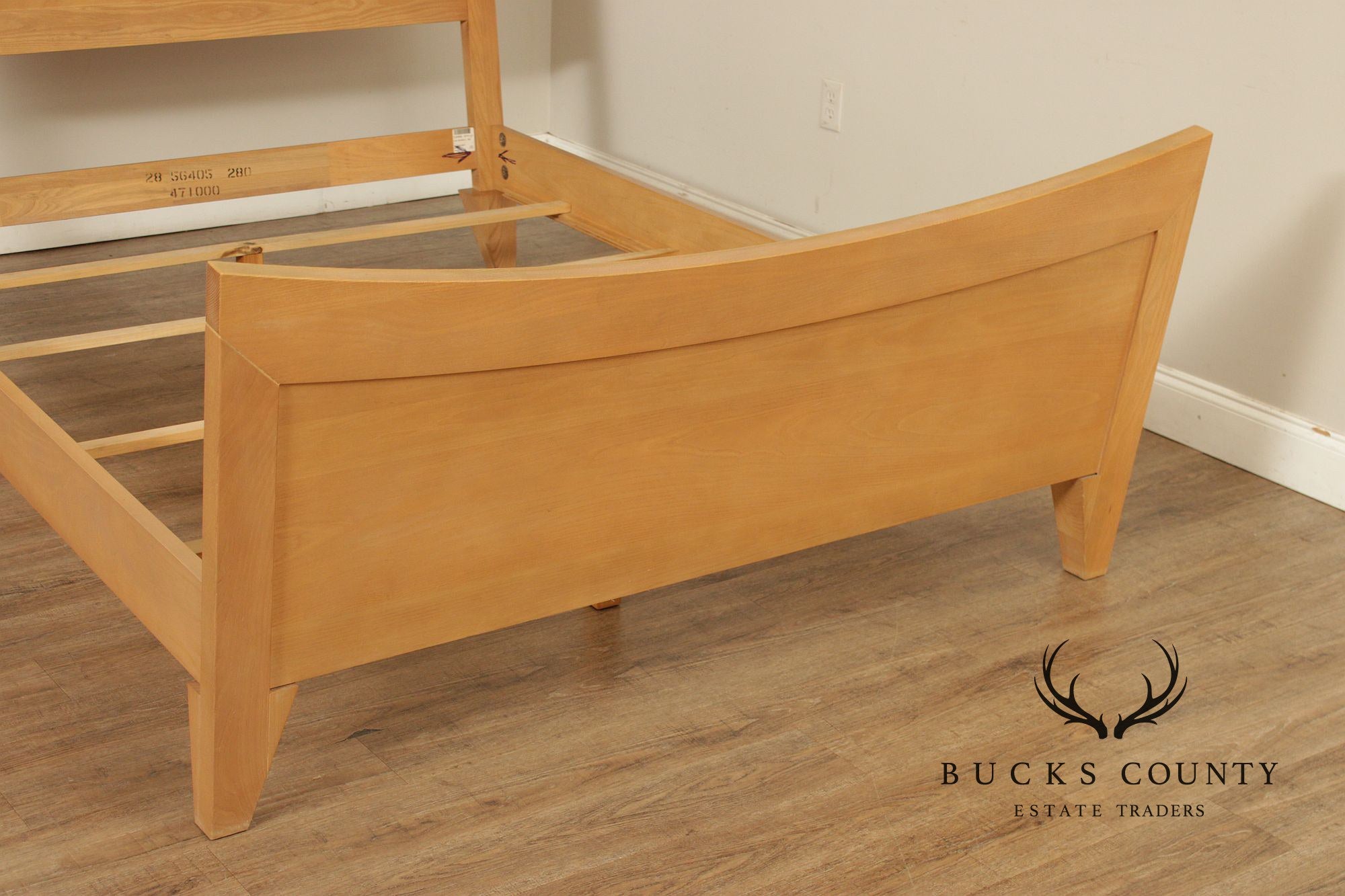 Ethan Allen Horizon Collection Queen Size Bed