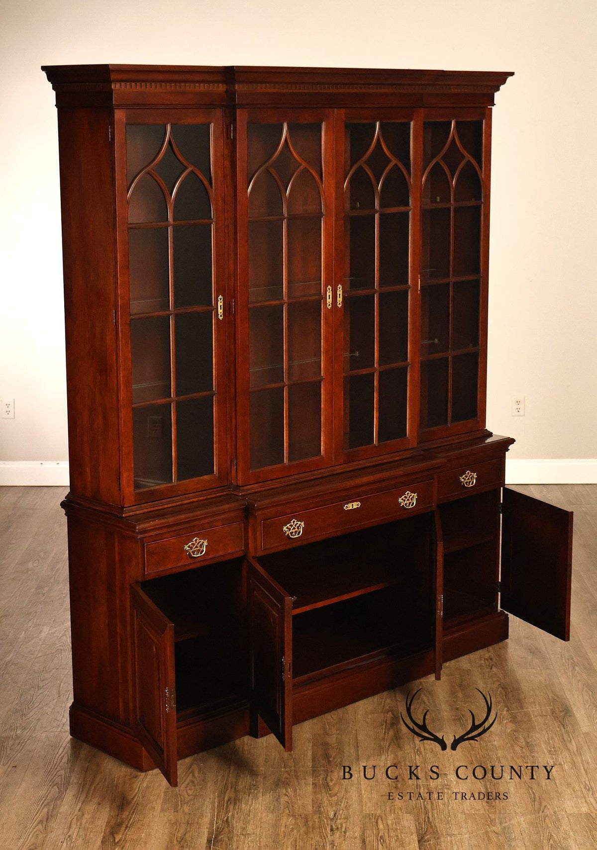 Statton Trutype Americana Cherry Breakfront China Cabinet