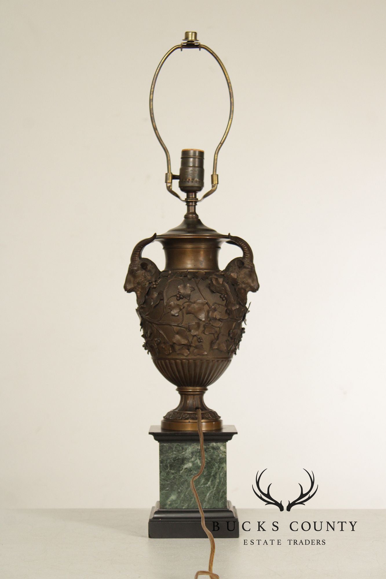 Benedetto Boschetti Classical Style Pair of Bronze Urn Table Lamps