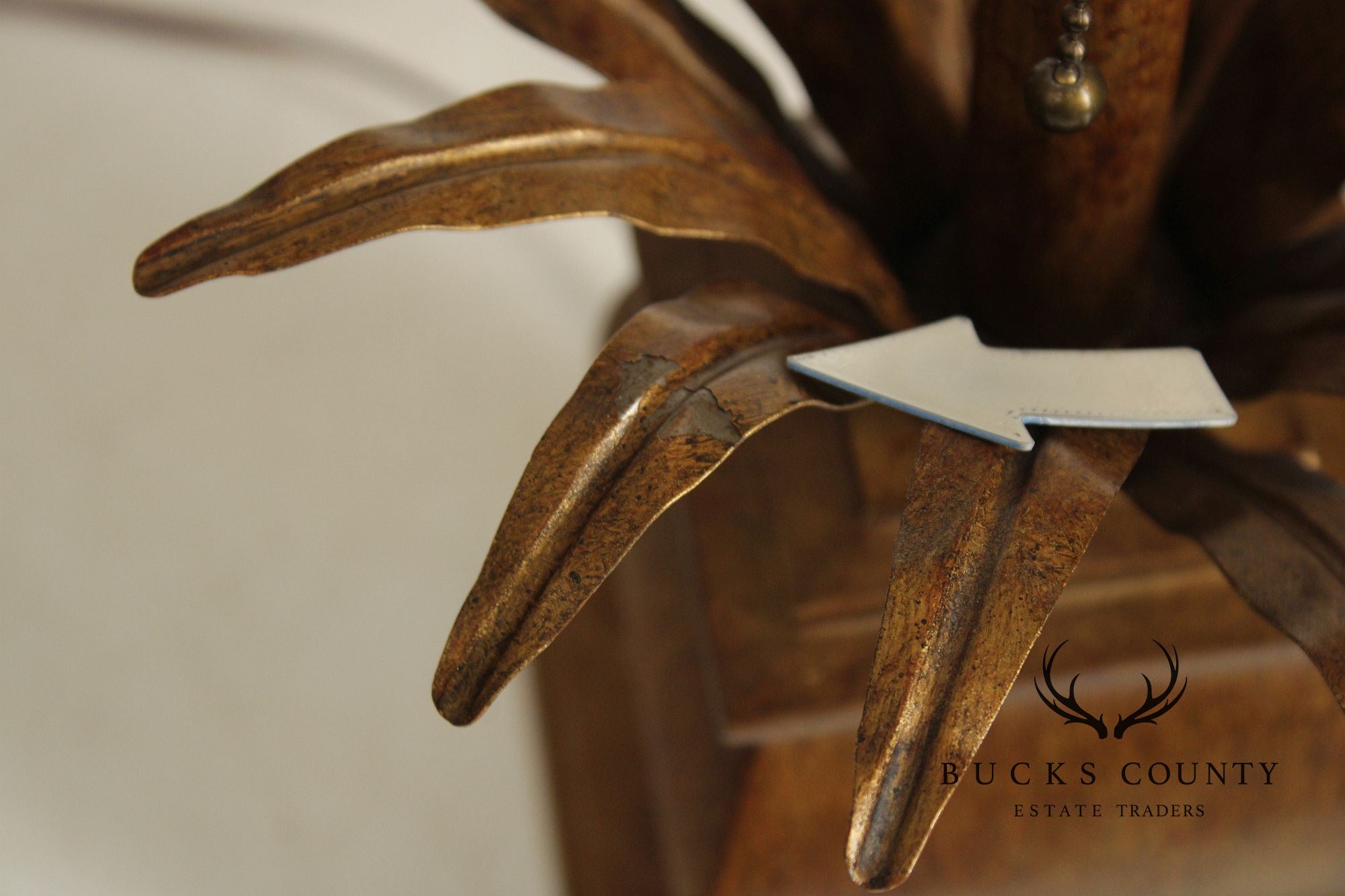 Contemporary Pineapple Table Lamp