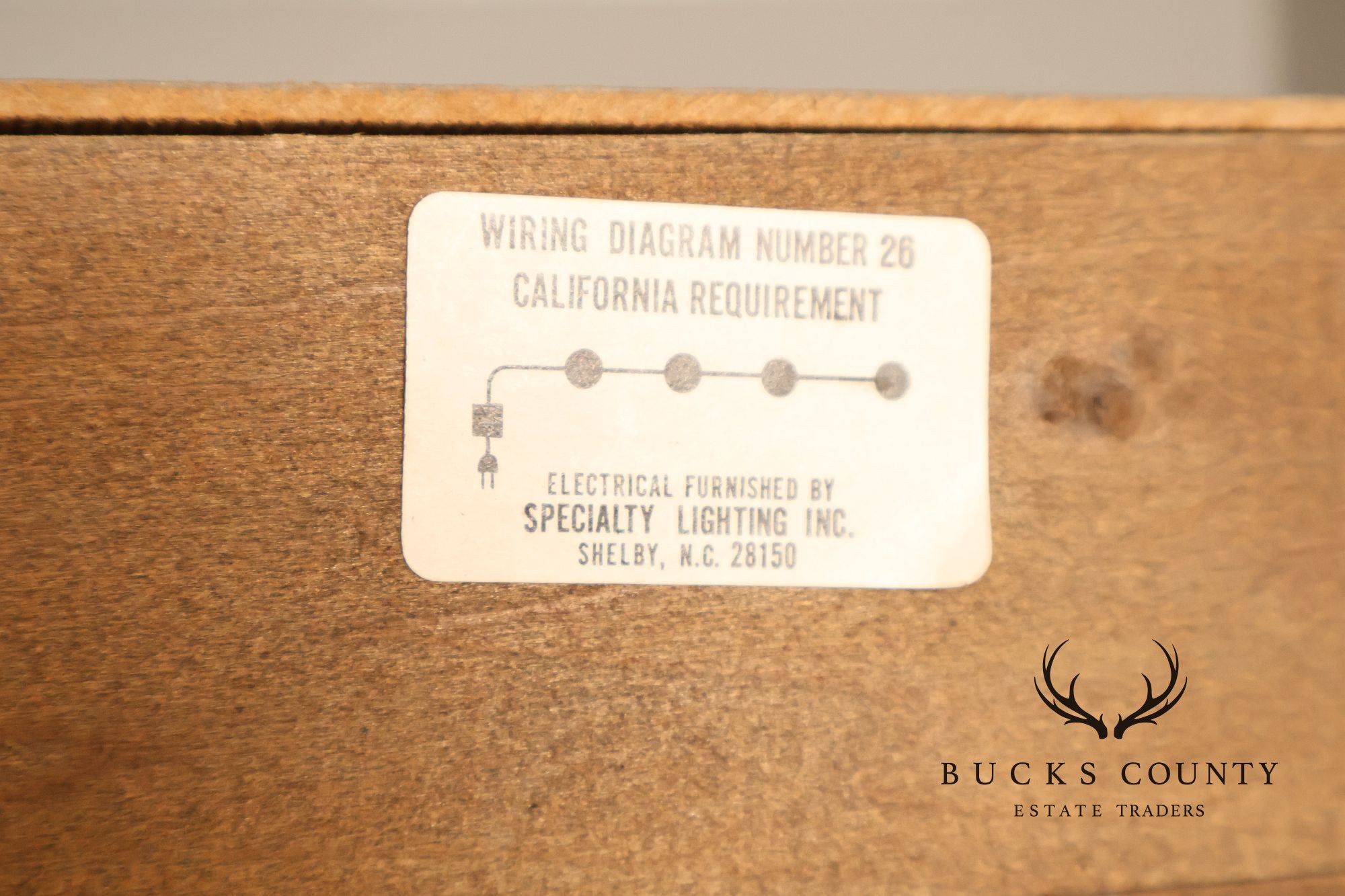 Henredon Furniture Georgian Style Mahogany Breakfront