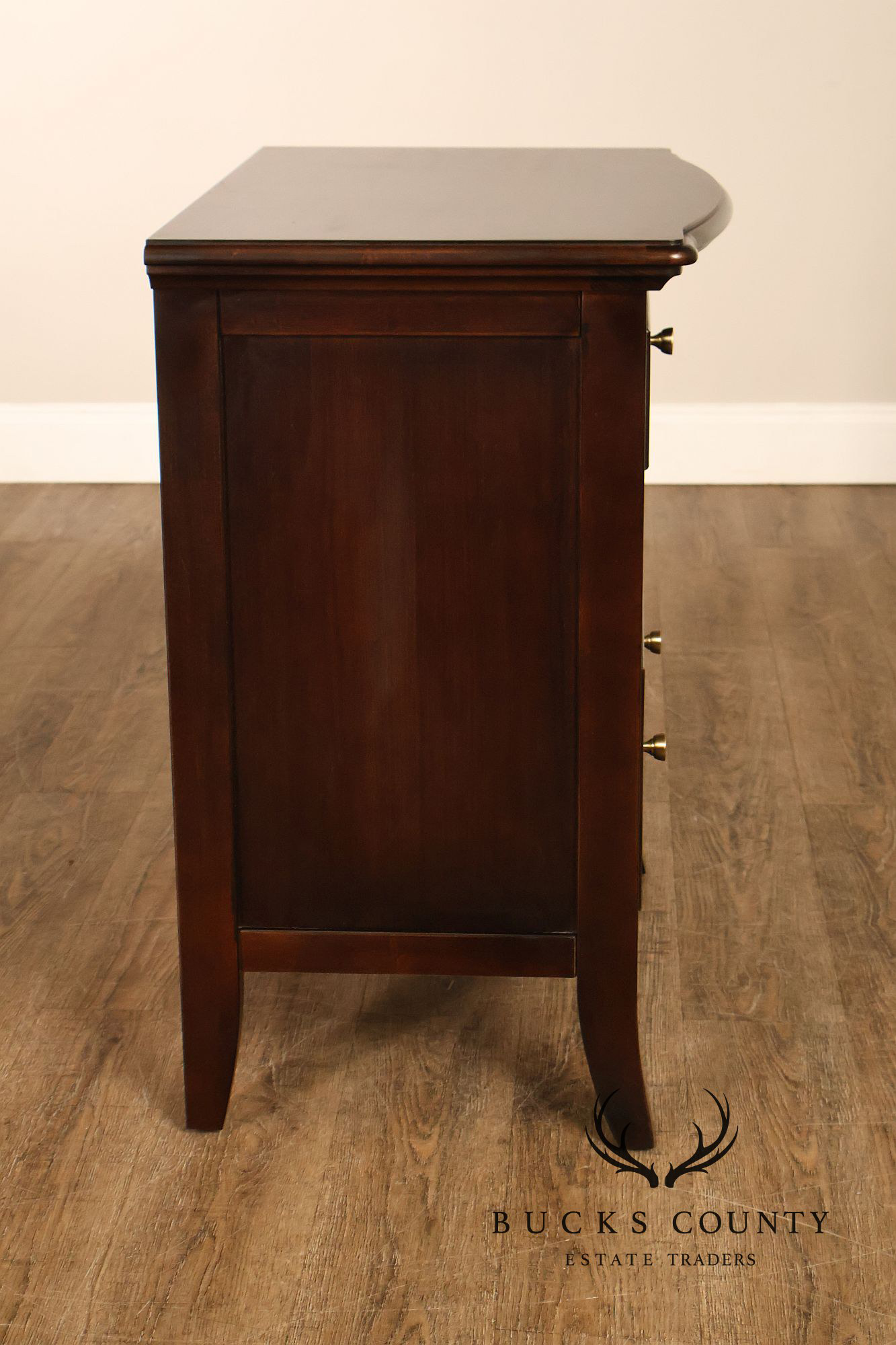 Stanley Furniture 'Hudson Street' Pair of Nightstands