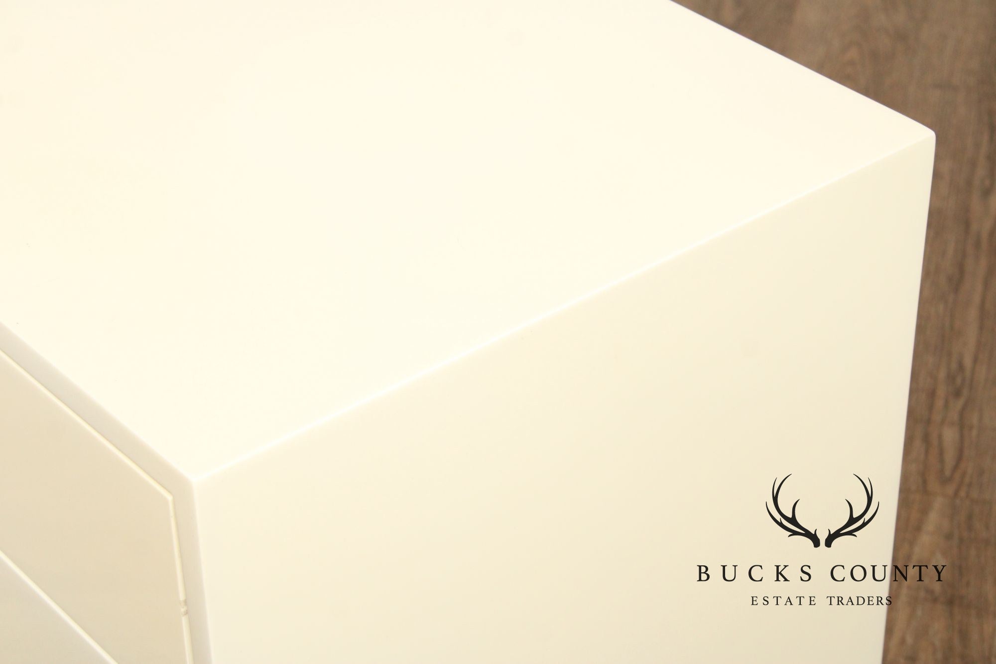 Enrique Garcel Modernist Lacquer Dresser