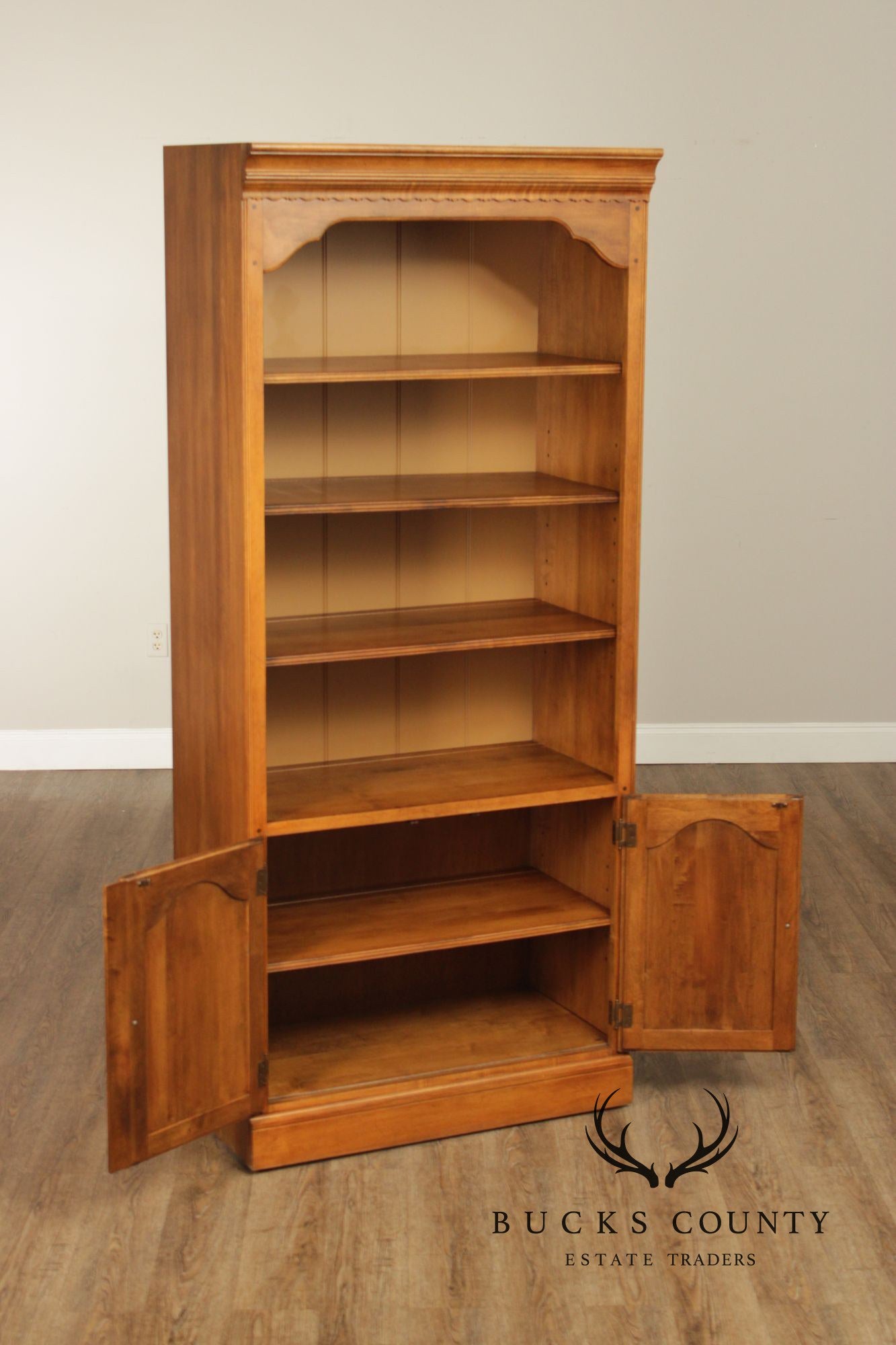 Ethan Allen 1776 Collection Traditional Maple Bookcase