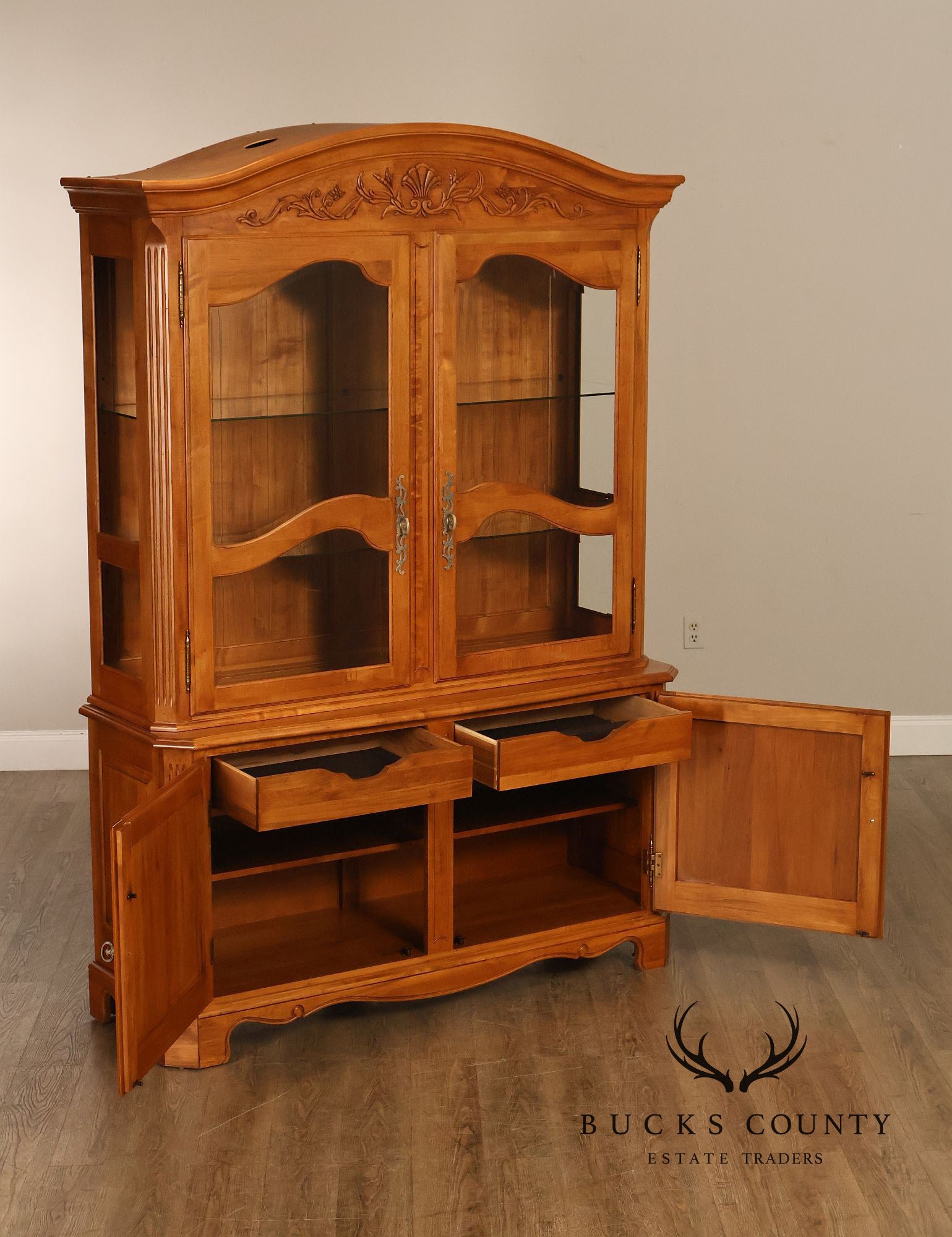 Ethan Allen 'Legacy' French Country Style China Cabinet