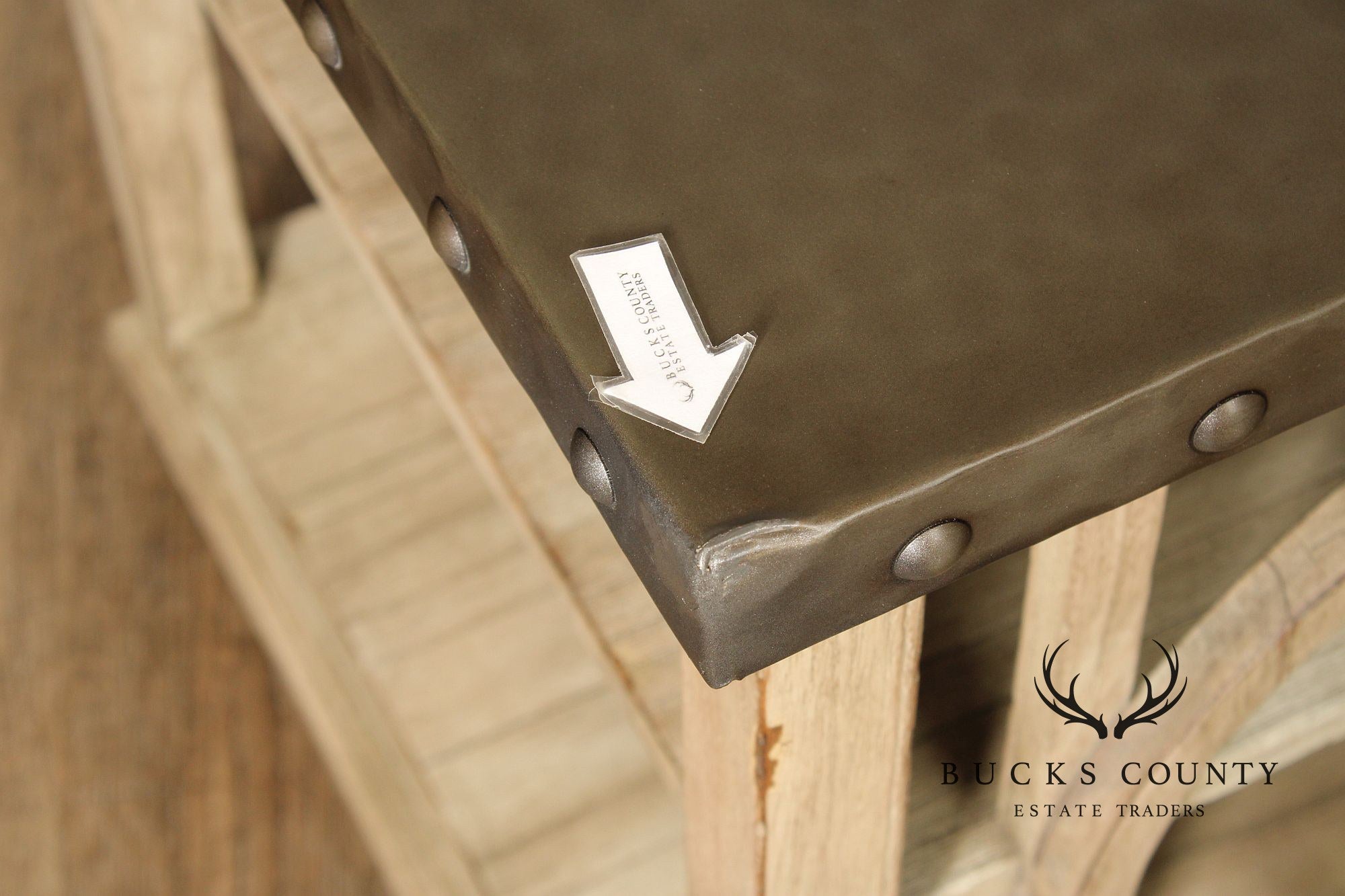 Lexington Furniture Twilight Bay Collection 'Wyatt' Lamp Table