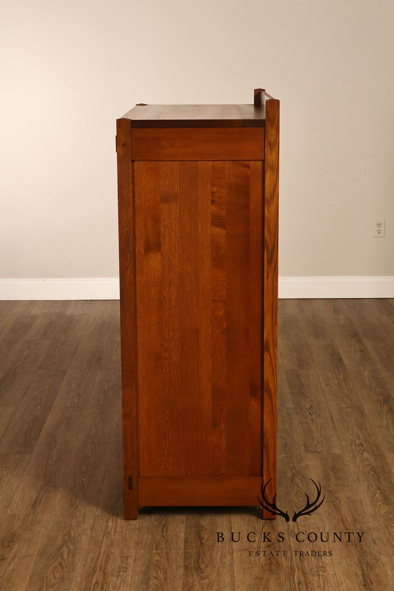 Stickley Mission Collection Oak Eight-Drawer Chest