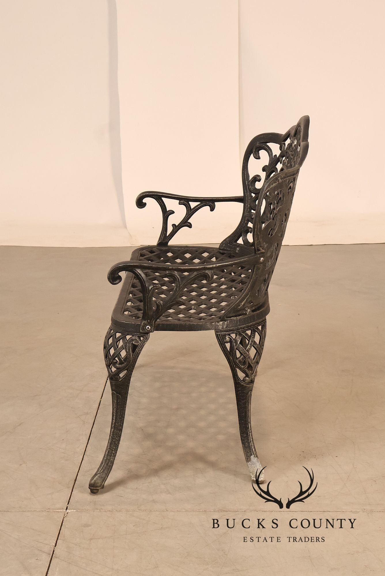 Cast Aluminum Garden Bench With Ornate Lattice Back