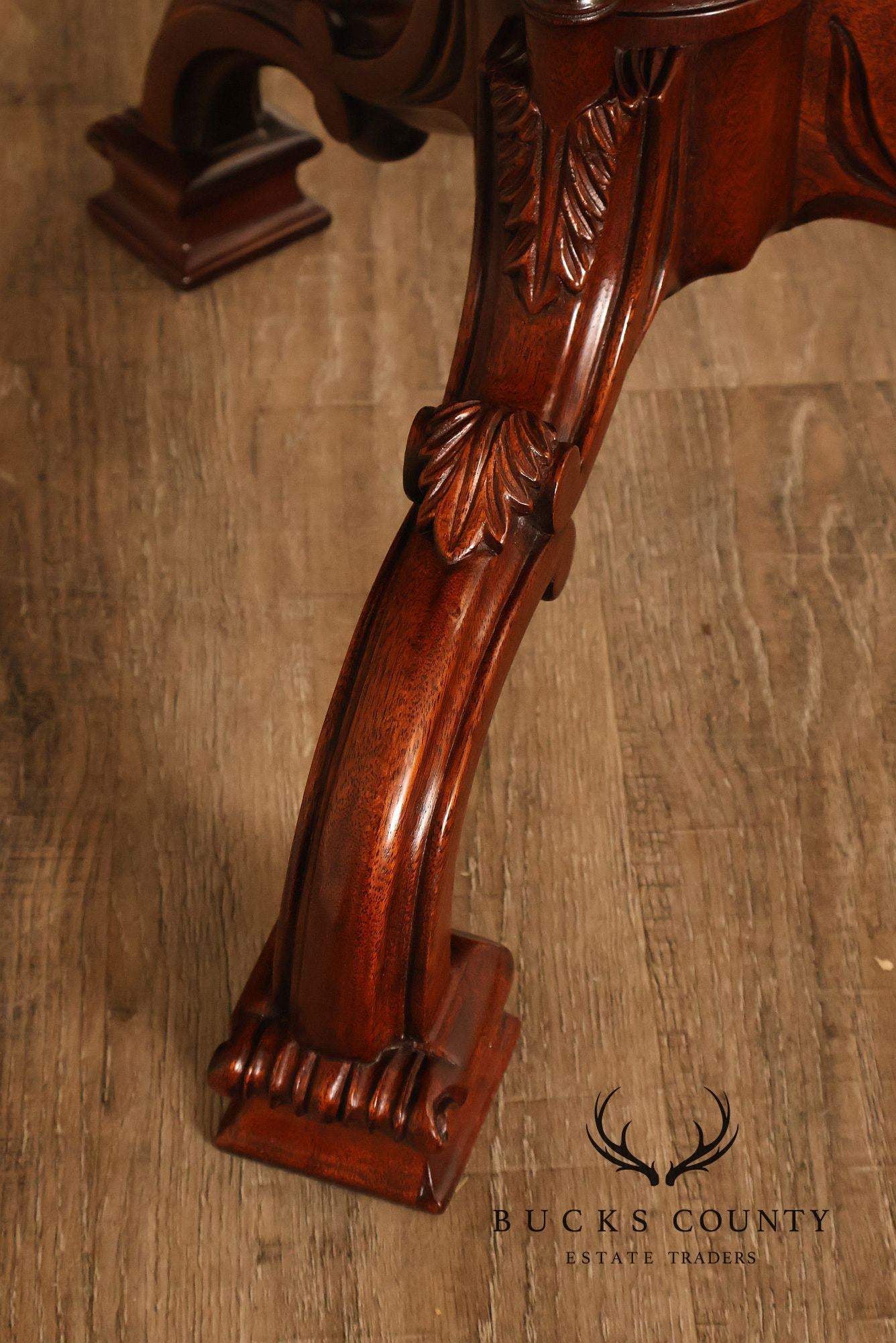 Georgian Style Mahogany Pie Crust Tilt Top Pedestal Table