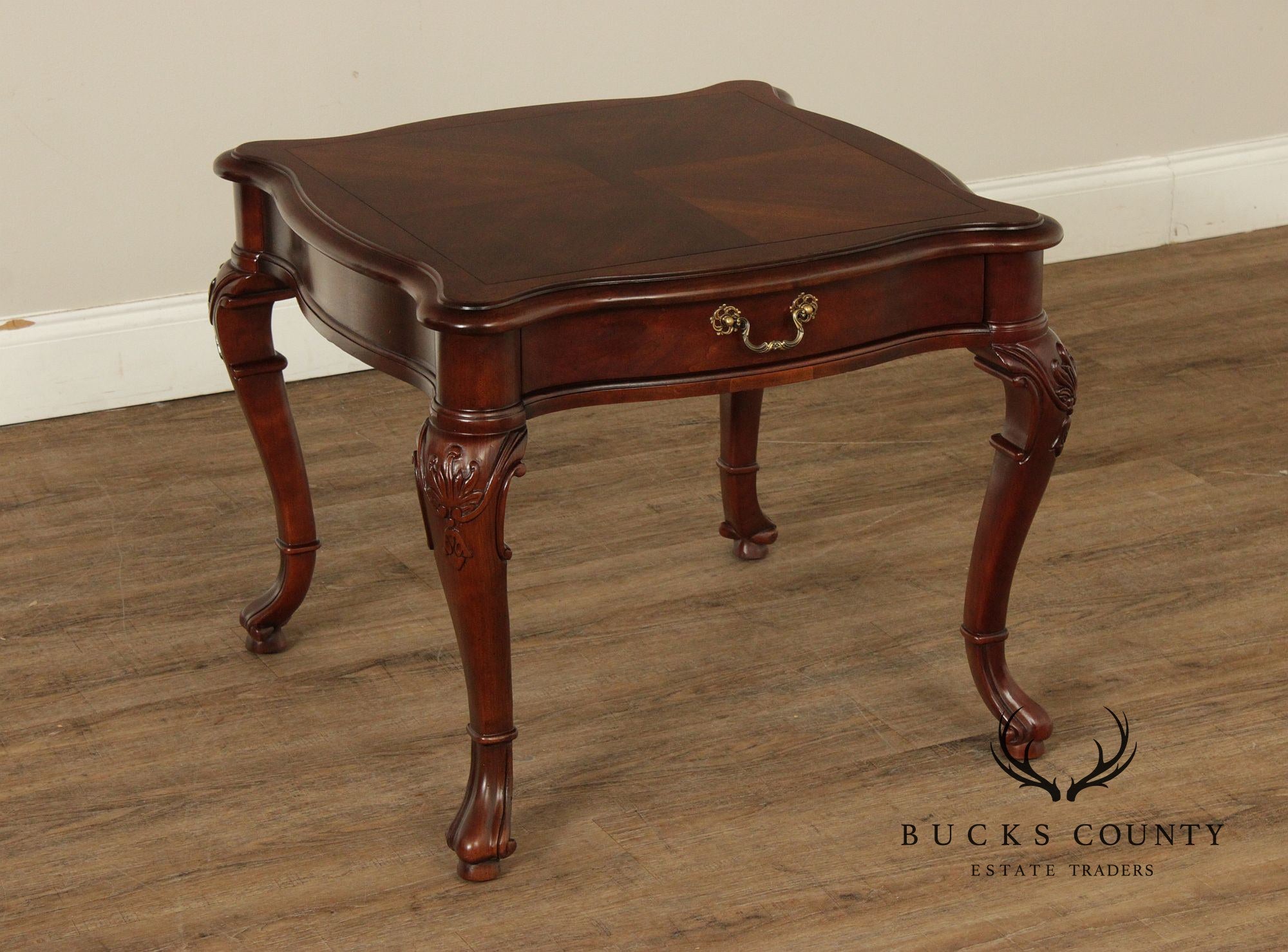 Century Georgian Style Furniture Pair Of End Tables