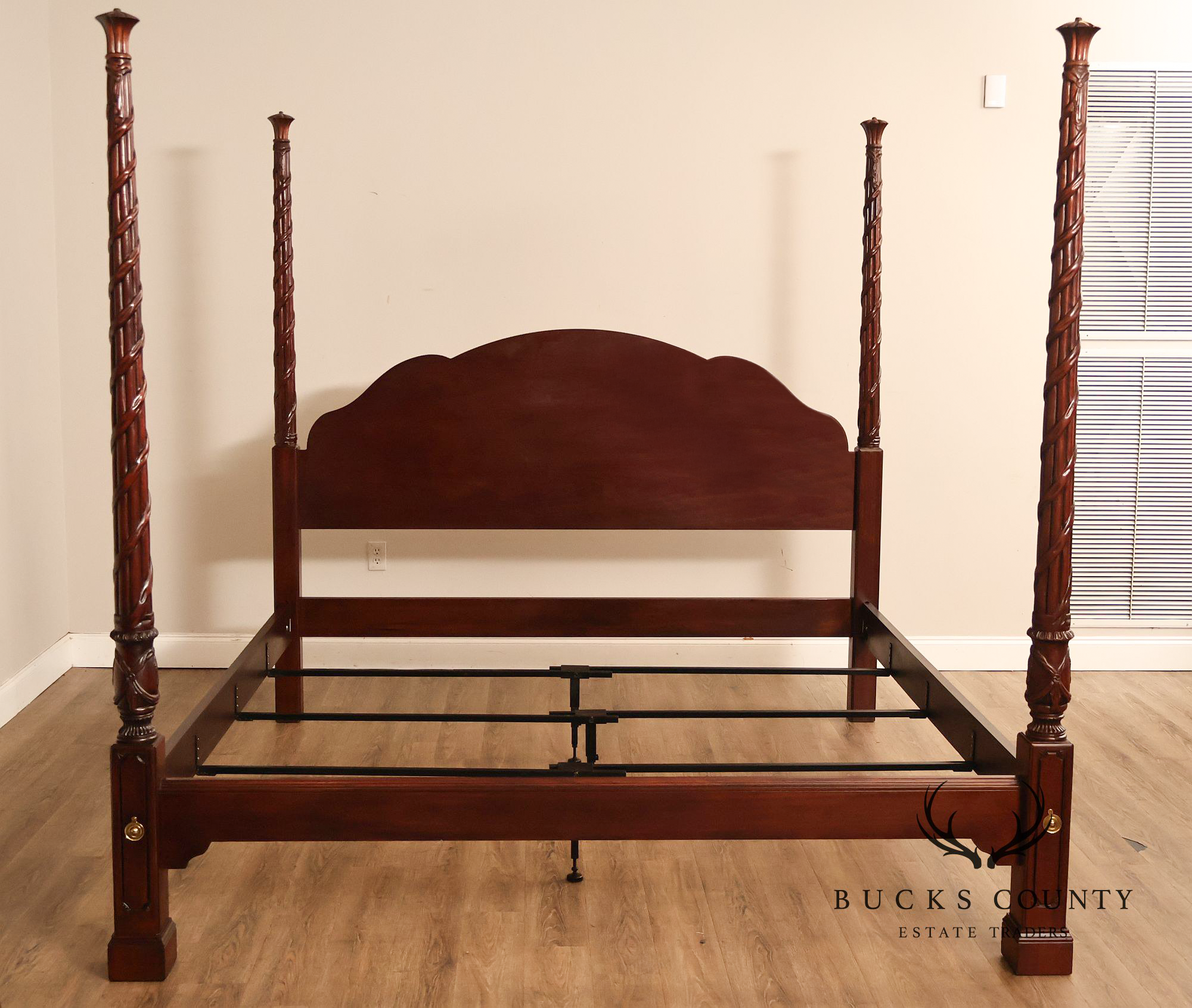 Hickory Chair King Size Mahogany Poster Bed