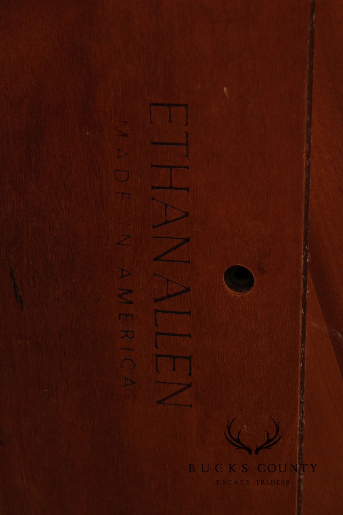 Ethan Allen Medallion Collection Round Cherry Pedestal Side Table