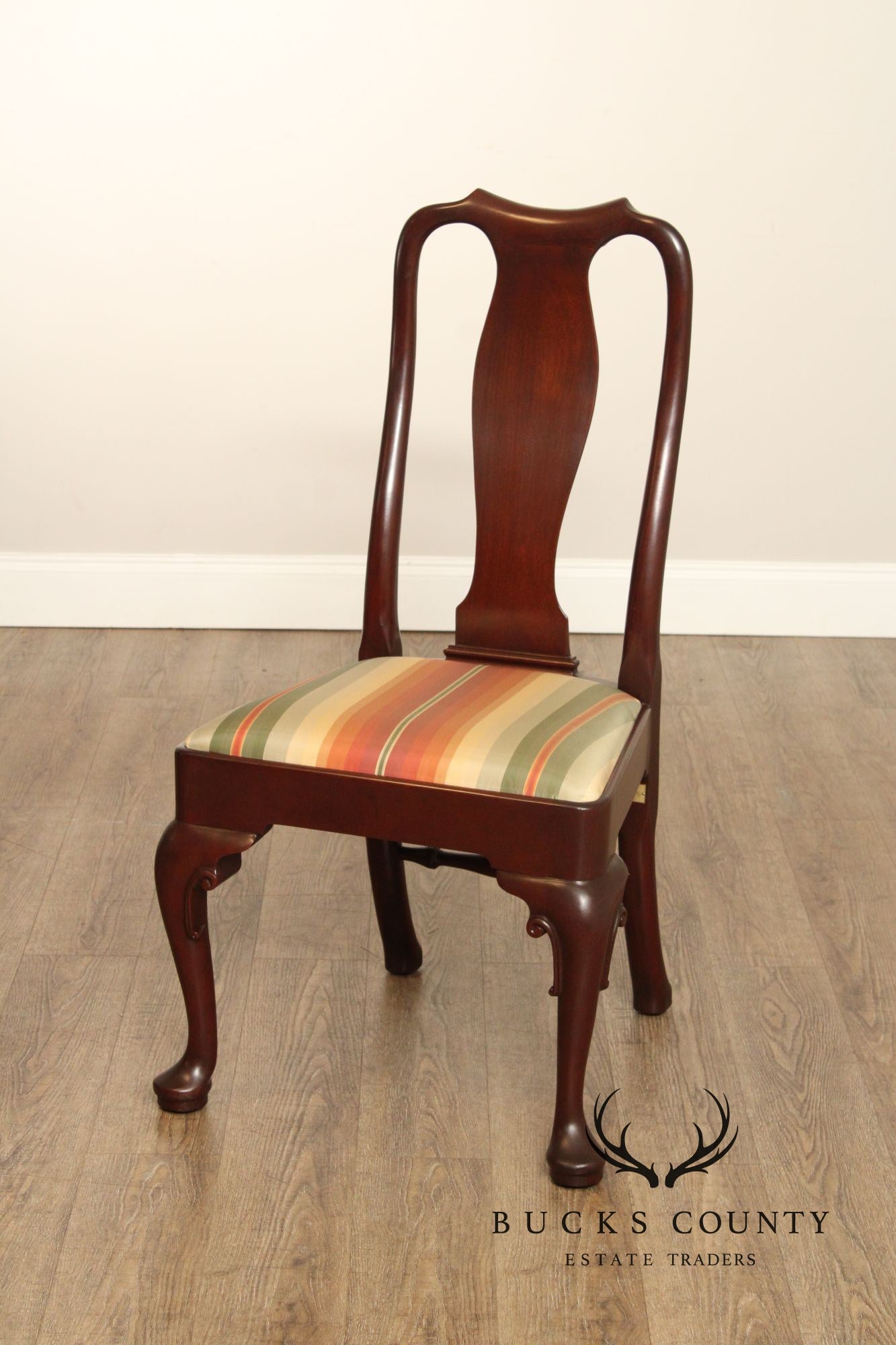 Stickley Williamsburg Reserve Set Of Four Mahogany Queen Anne Side Dining Chairs