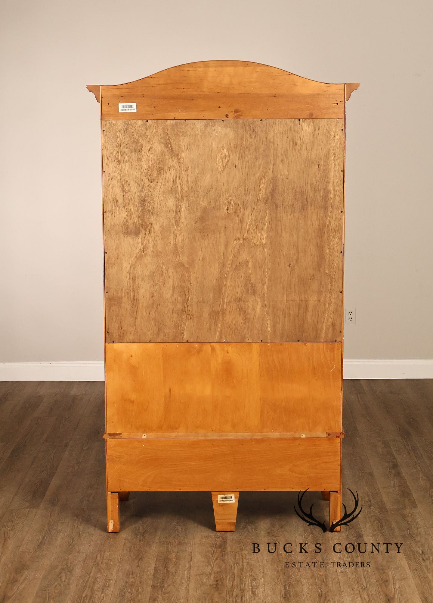 ETHAN ALLEN LEGACY COLLECTION FRENCH LOUIS XV STYLE MAPLE ARMOIRE