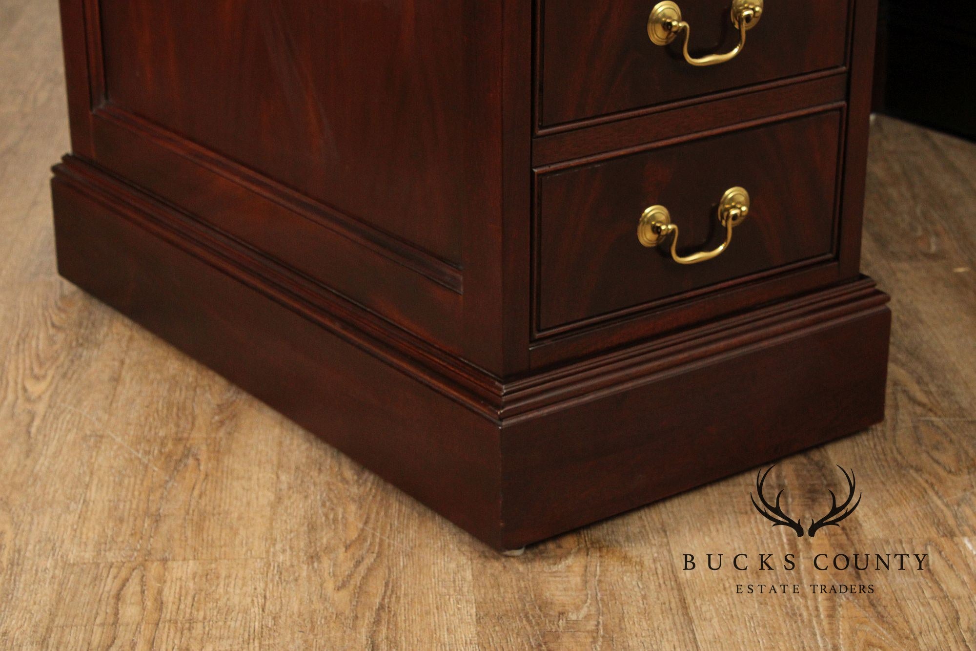Jasper Cabinet Mahogany Pedestal Executive Desk