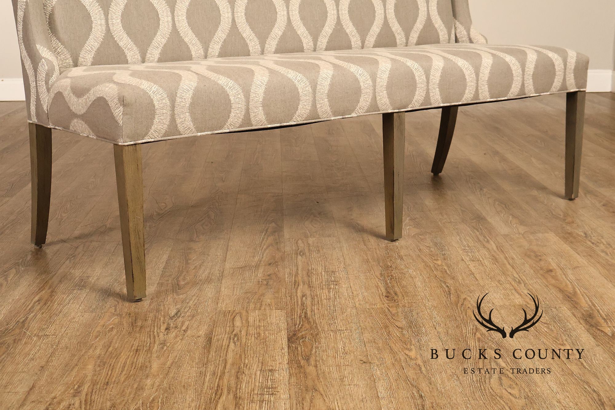 Bassett Brooke Collection Wing Back Banquette Geometric Upholstered Bench
