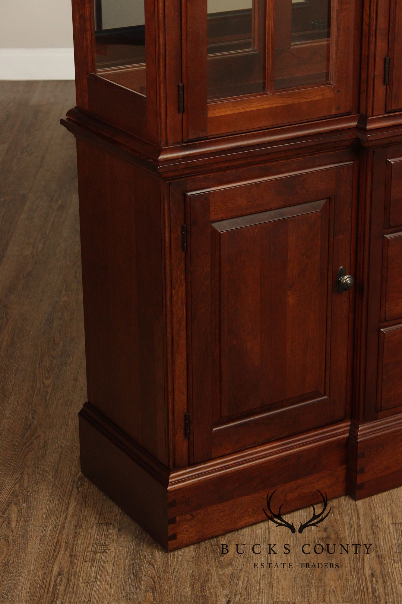 Pennsylvania House Cherry Colonial Style Lighted China Cabinet Hutch