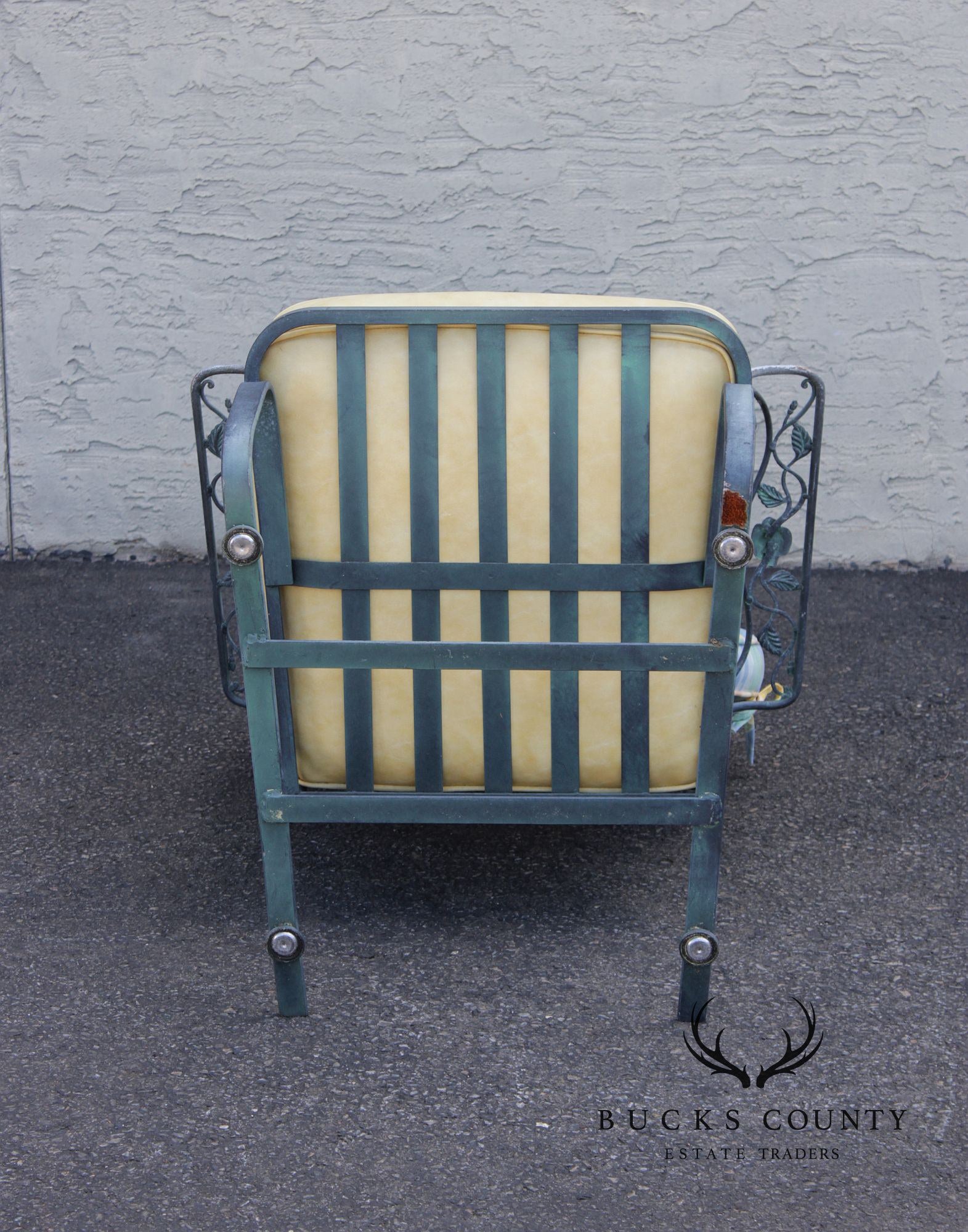 Woodard 'Chantilly Rose' Cast Iron Outdoor Lounge Chair