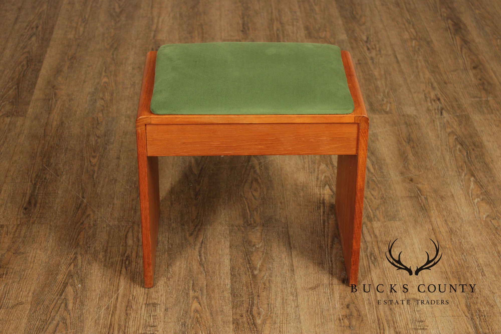 Schreiber’s Møbelfabrik Mid Century Danish Teak Vanity With Bench