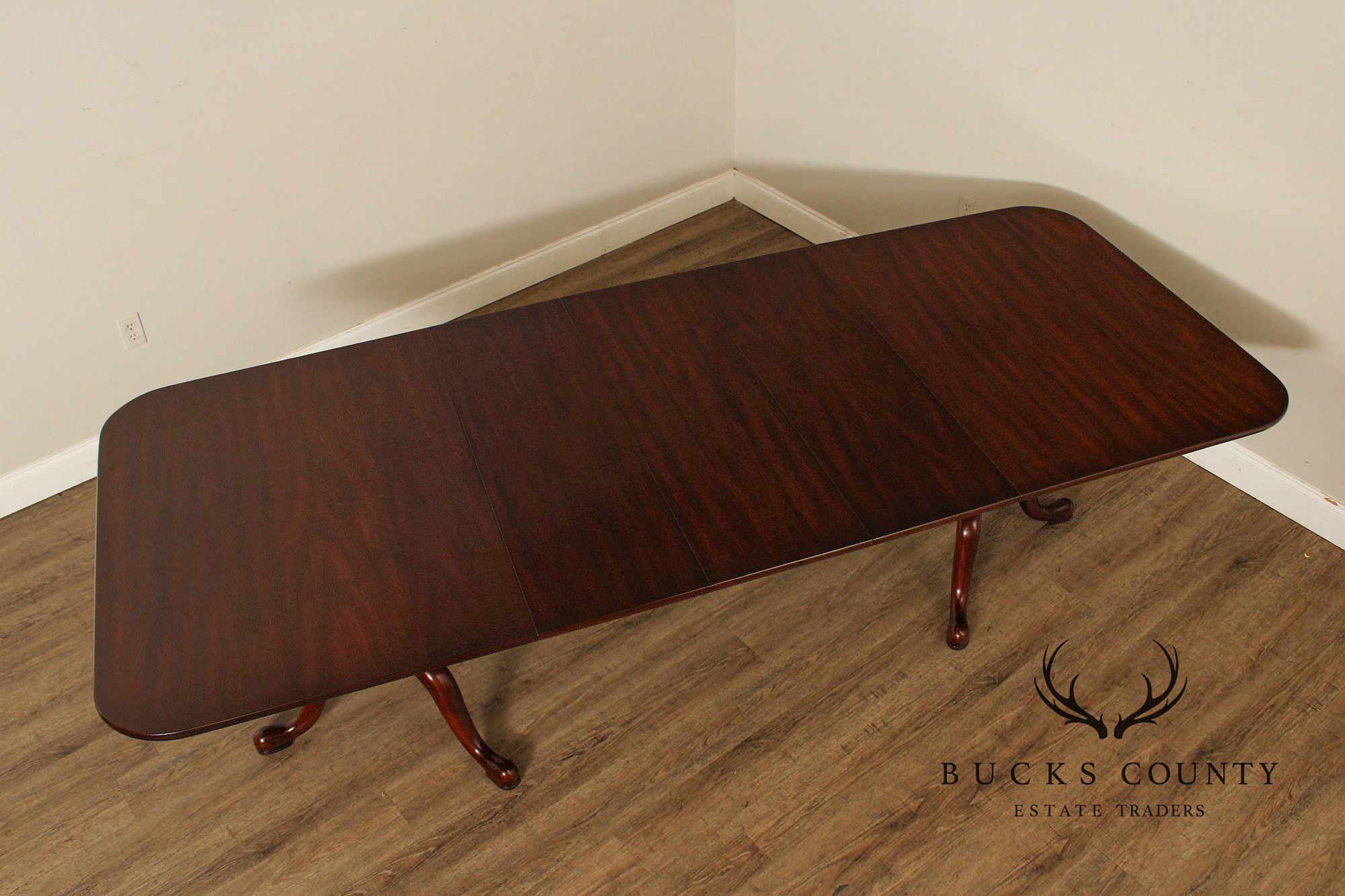 Henkel Harris Georgian Style Mahogany Double Pedestal Dining Table