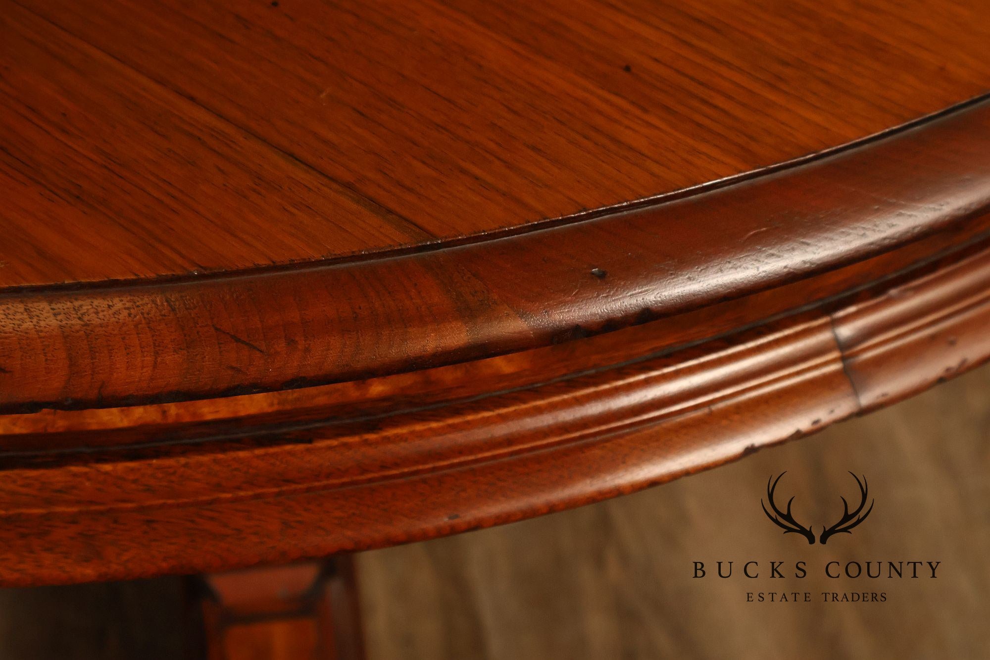 Antique Victorian Renaissance Revival Round Walnut Split Pedestal Extension Dining Table