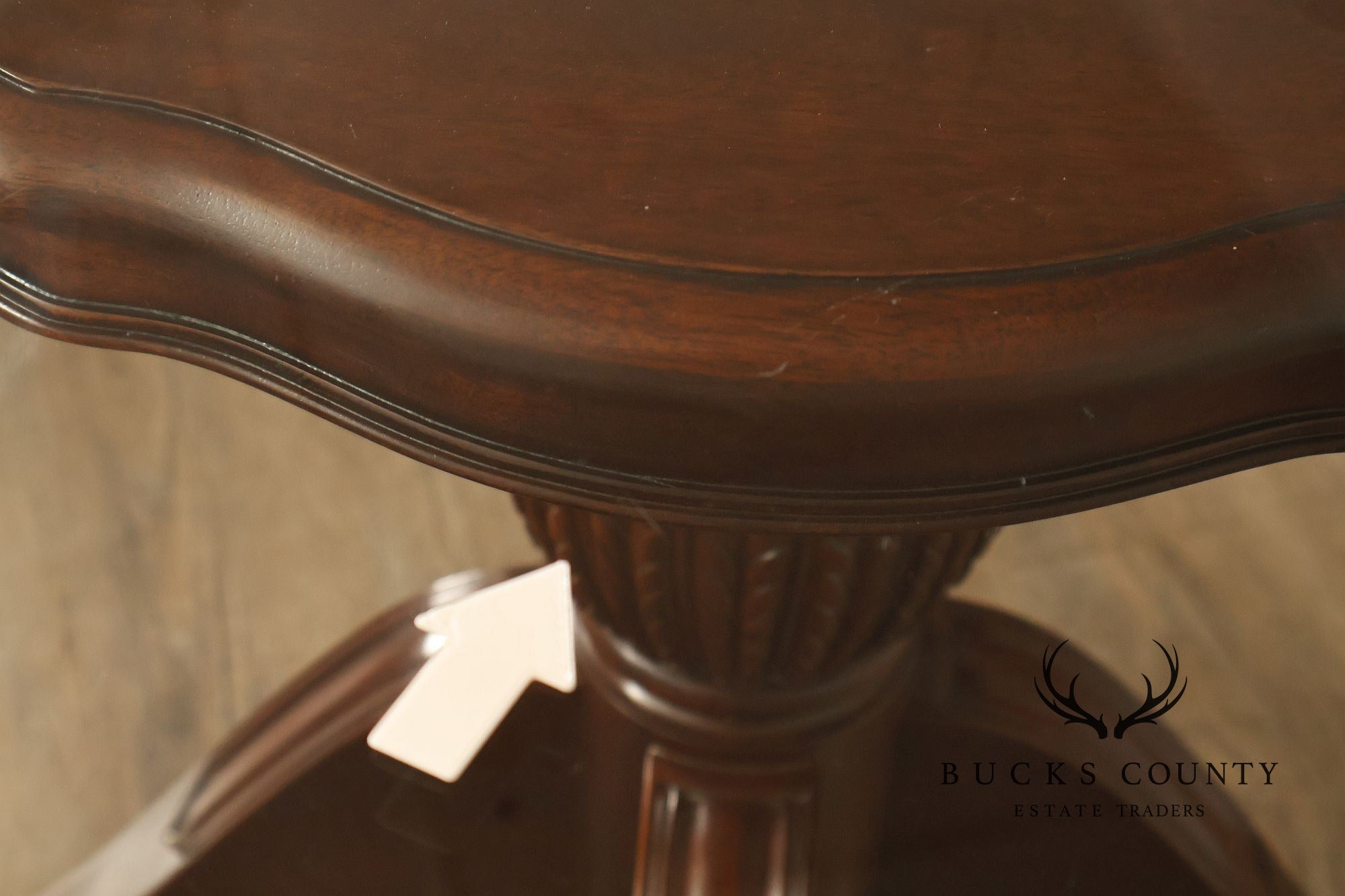 Lexington Furniture Round Glass Top Carved Mahogany Pedestal Table with Center Medallion