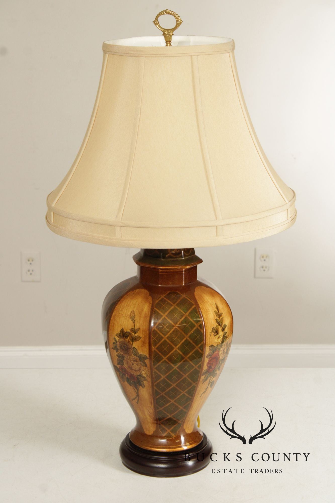 Bradburn Gallery Tuscan Style Porcelain Table Lamp