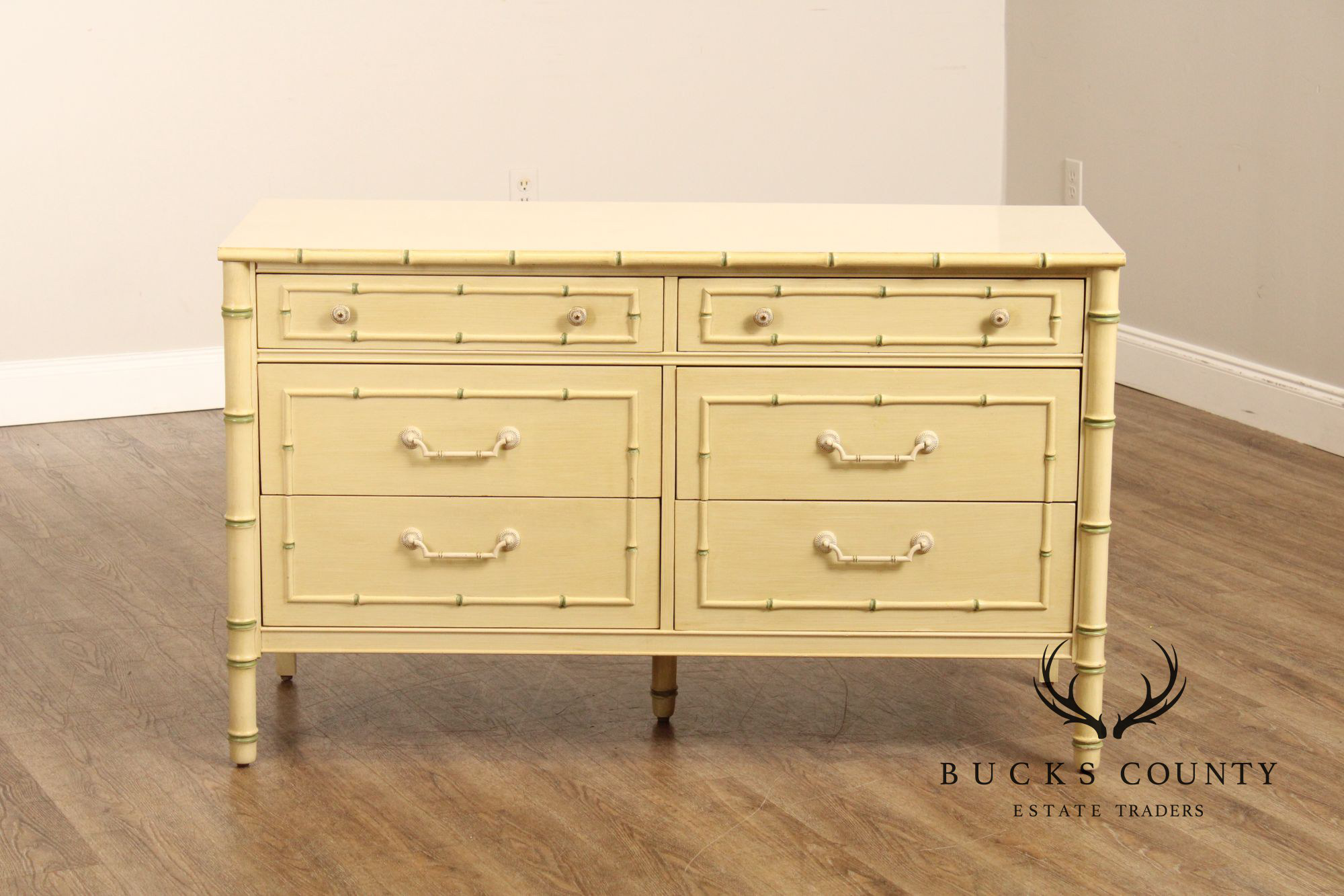 Thomasville Vintage Faux Bamboo Chest of Drawers
