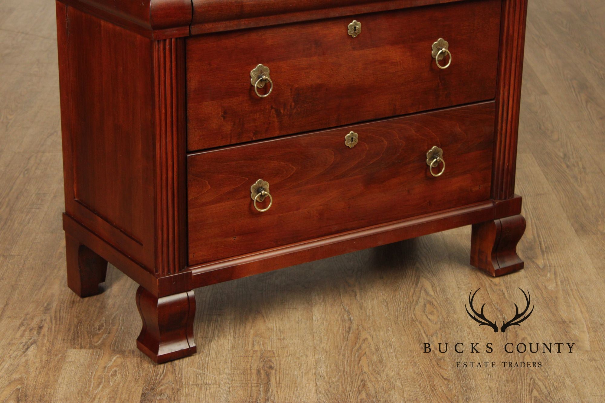 Ethan Allen British Classics Pair Of 'Daryn' Chest Nightstands