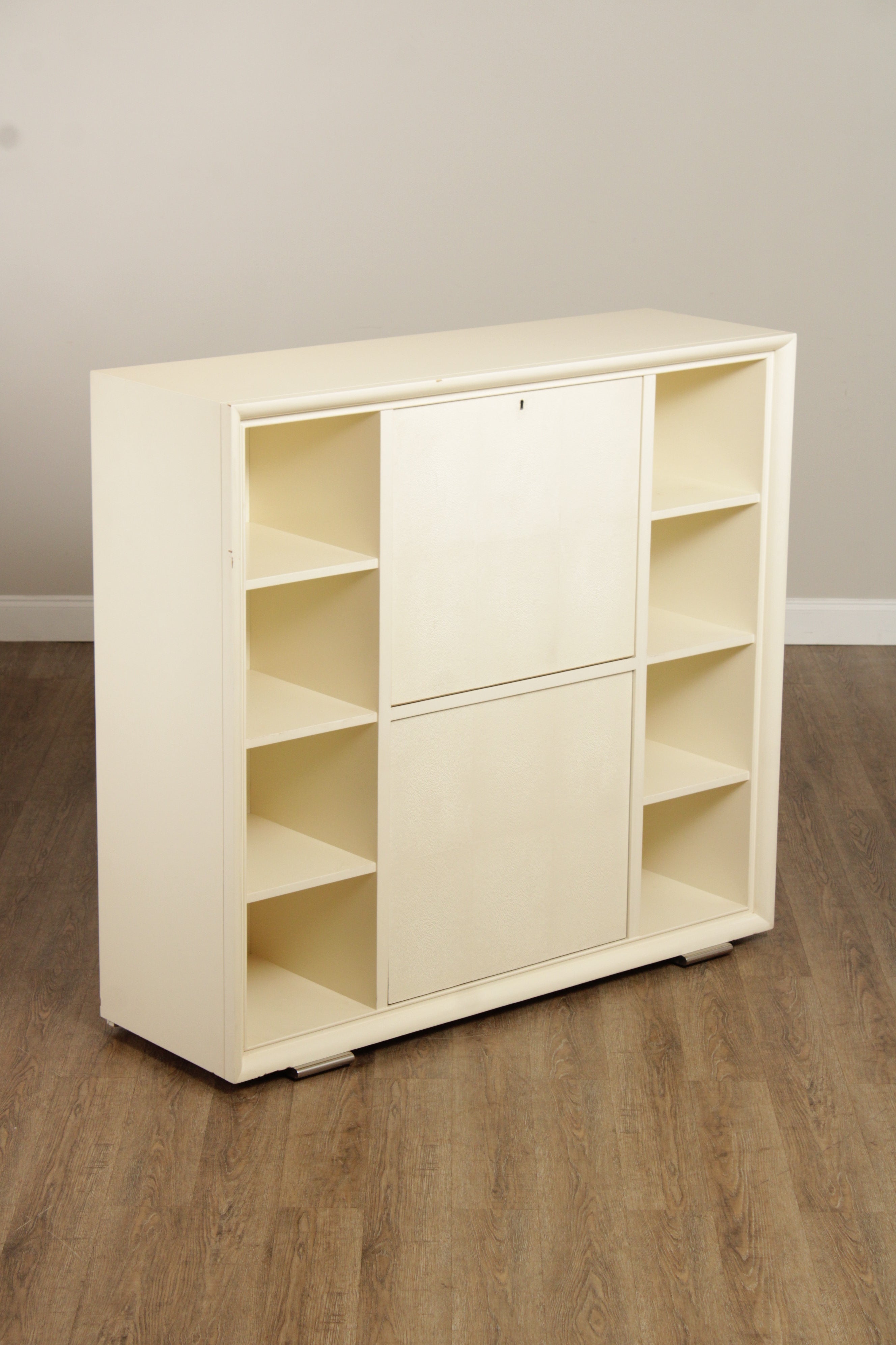 Dry bar with storage