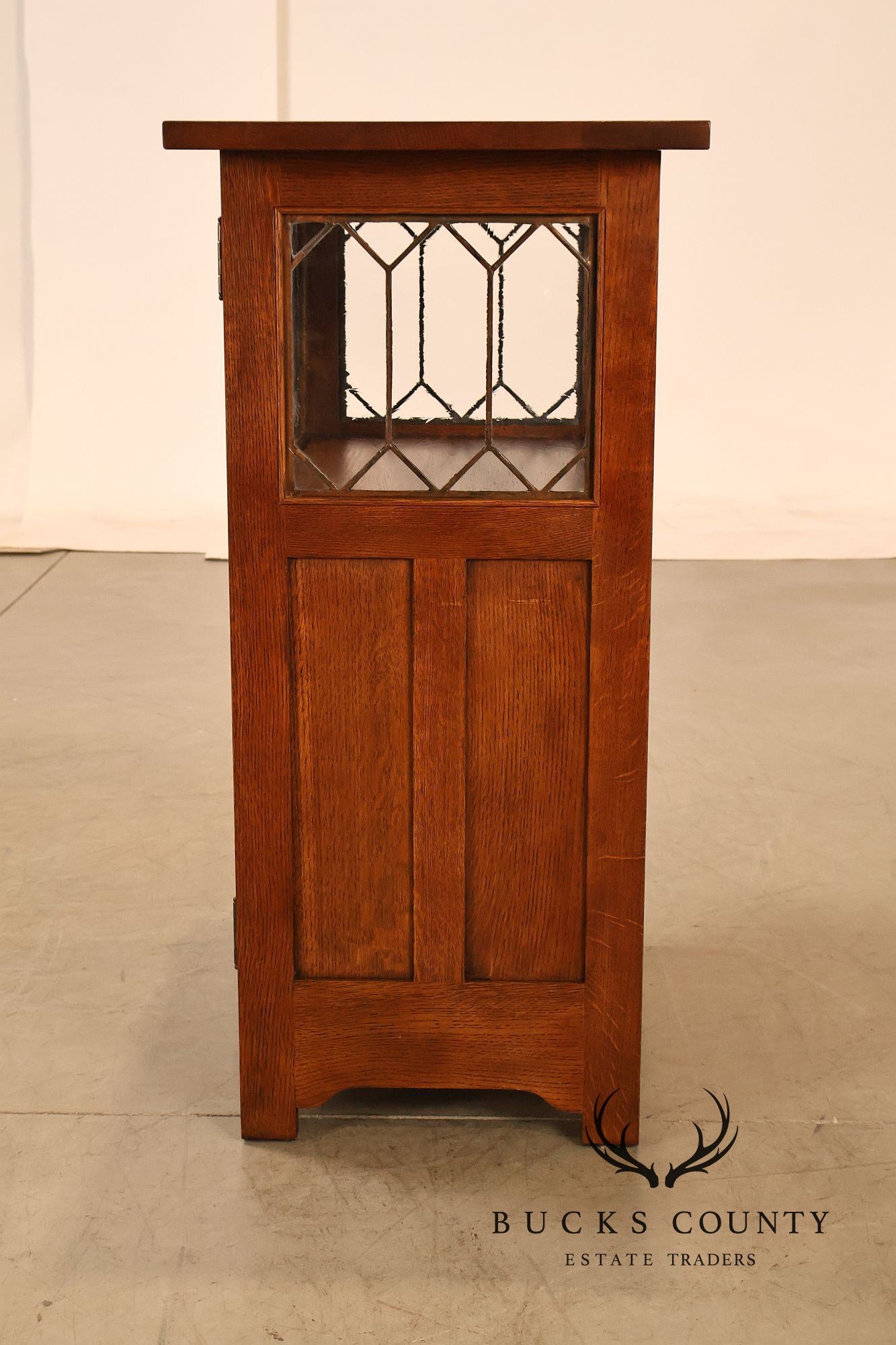 Stickley Mission Collection Roycroft Oak Chafing Cabinet