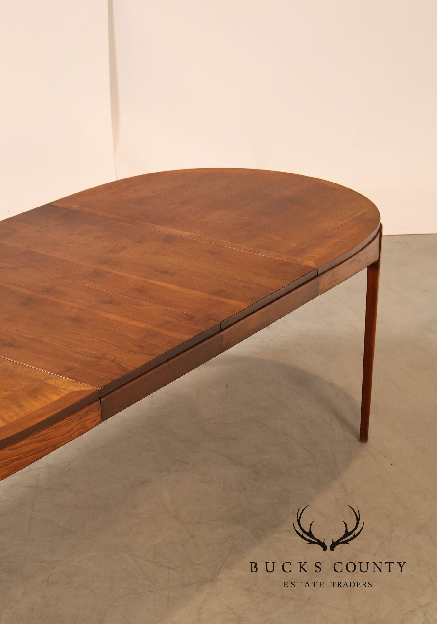 Lane 'Rhythm' Mid Century Modern Walnut Expandable Dining Table