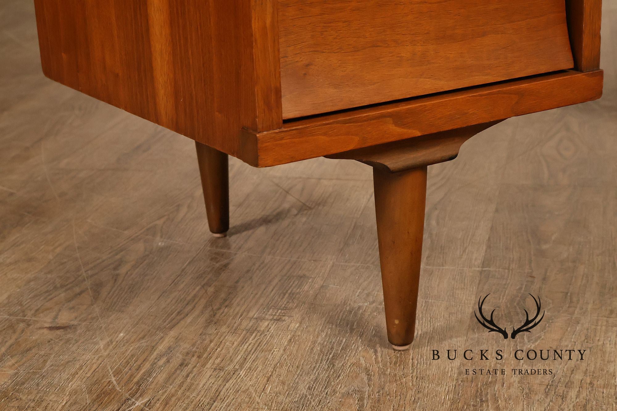 Johnson Carper Mid Century Modern Walnut Desk